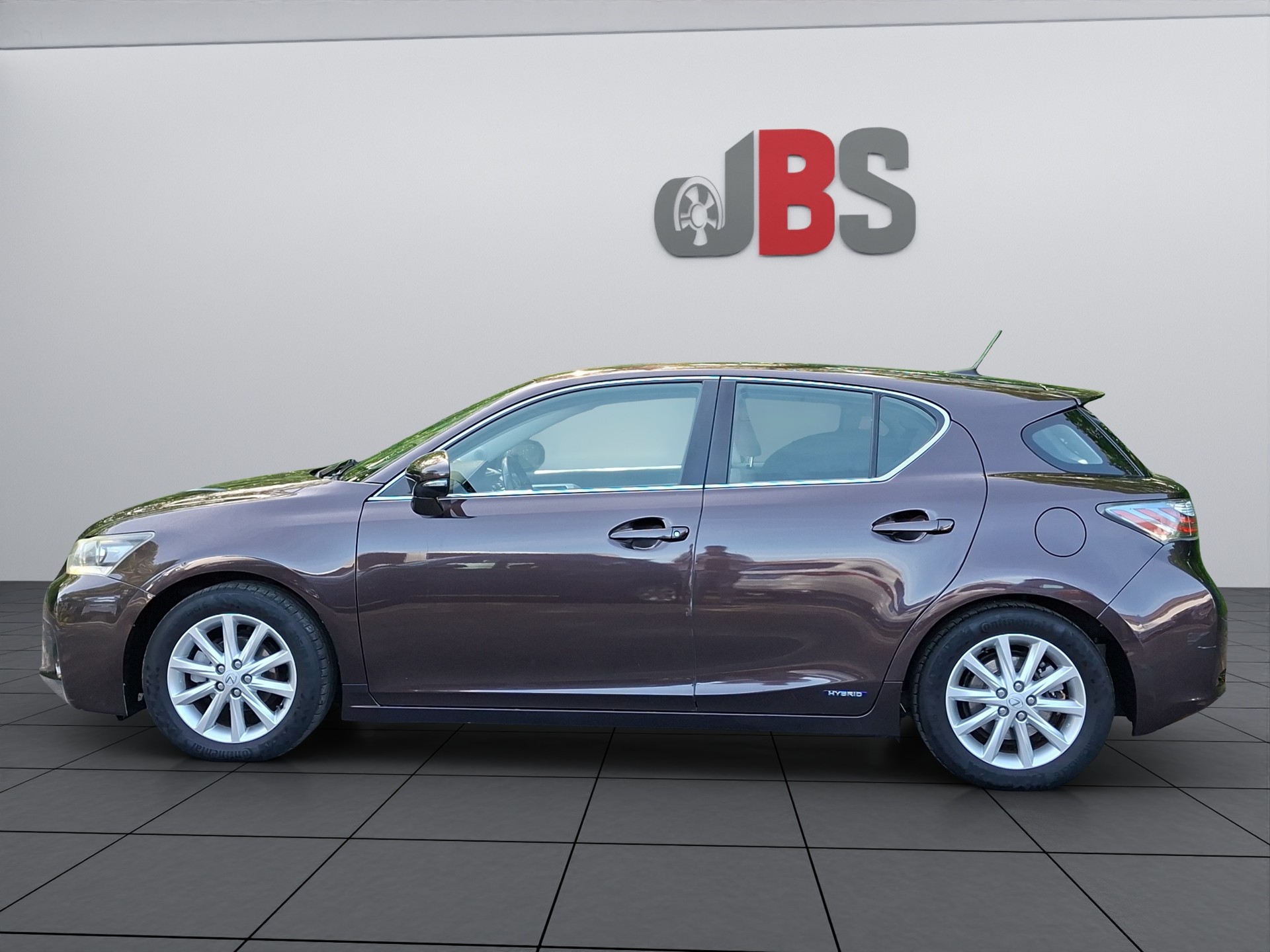 LEXUS CT 200h 1.8 excellence CVT-image-3