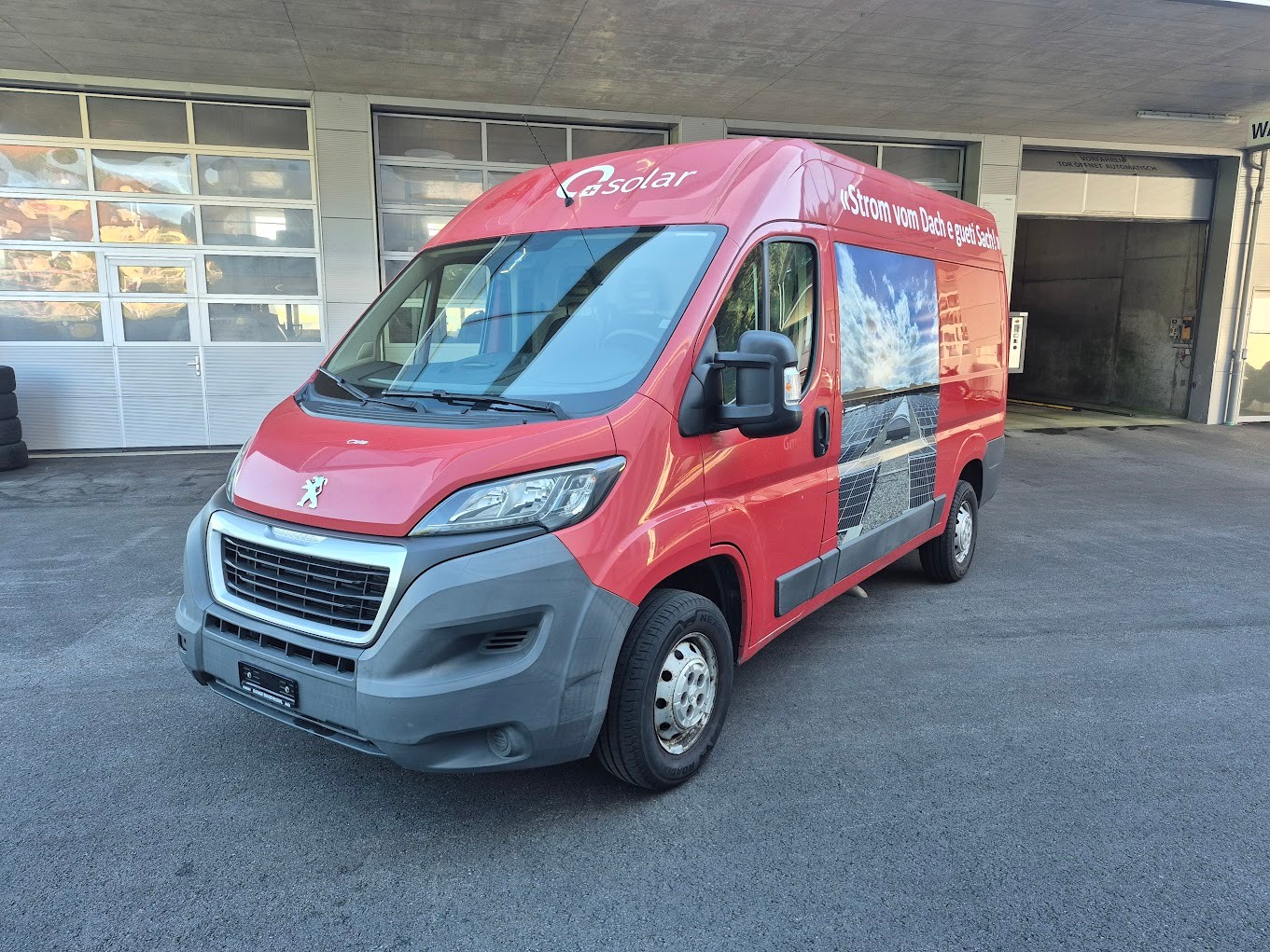 PEUGEOT Boxer 3.0 HDI 335 Active L2H2-image-8