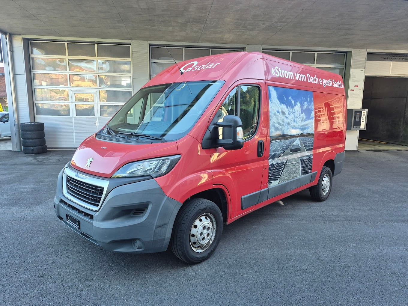 PEUGEOT Boxer 3.0 HDI 335 Active L2H2-image-0