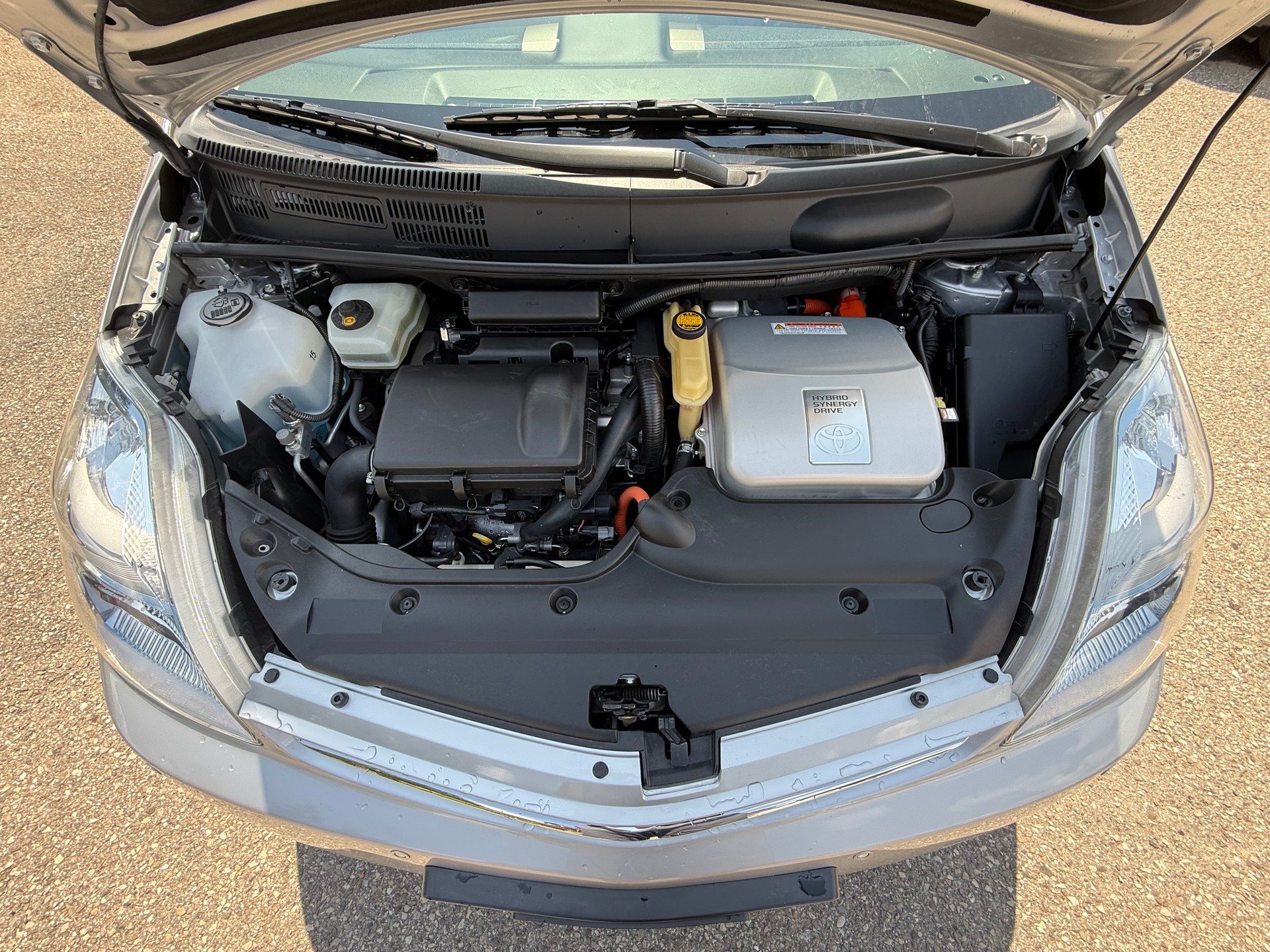TOYOTA Prius 1.5 16V Hybrid Limited-image-14
