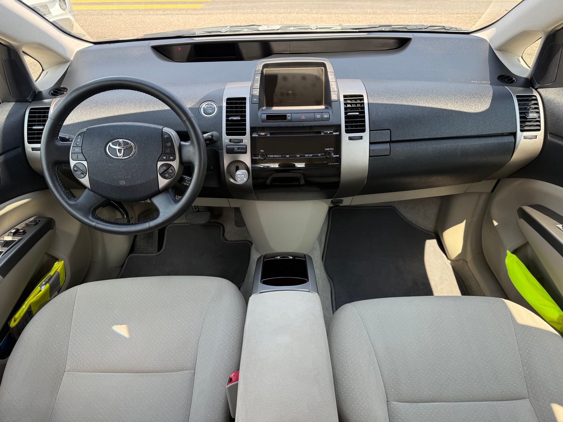 TOYOTA Prius 1.5 16V Hybrid Limited-image-11