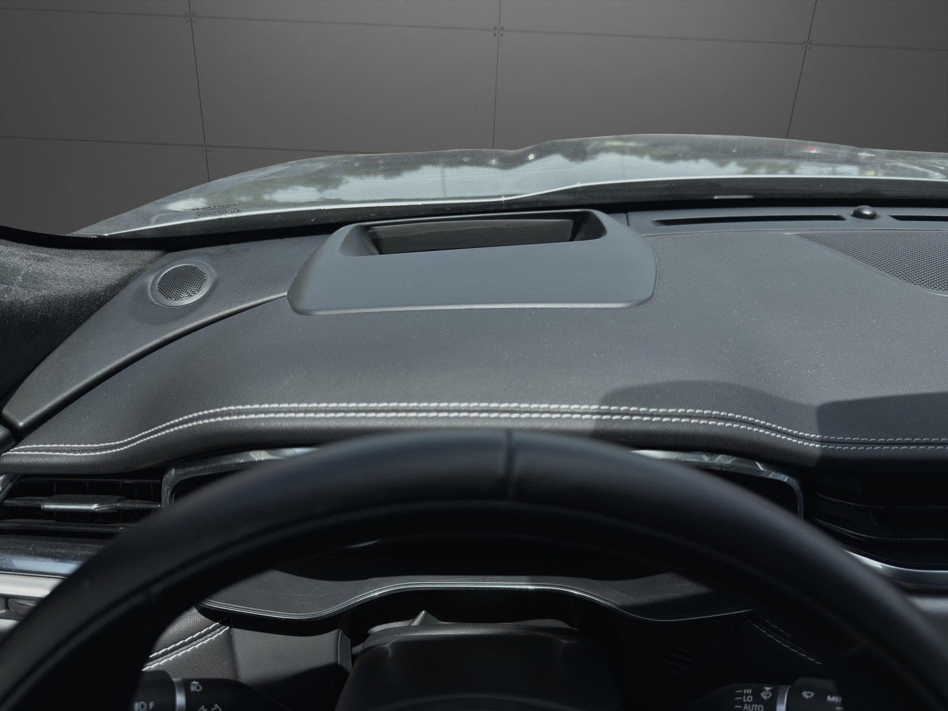 JAGUAR F-Pace 2.0 P250 R-Dynamic HSE AWD-image-15