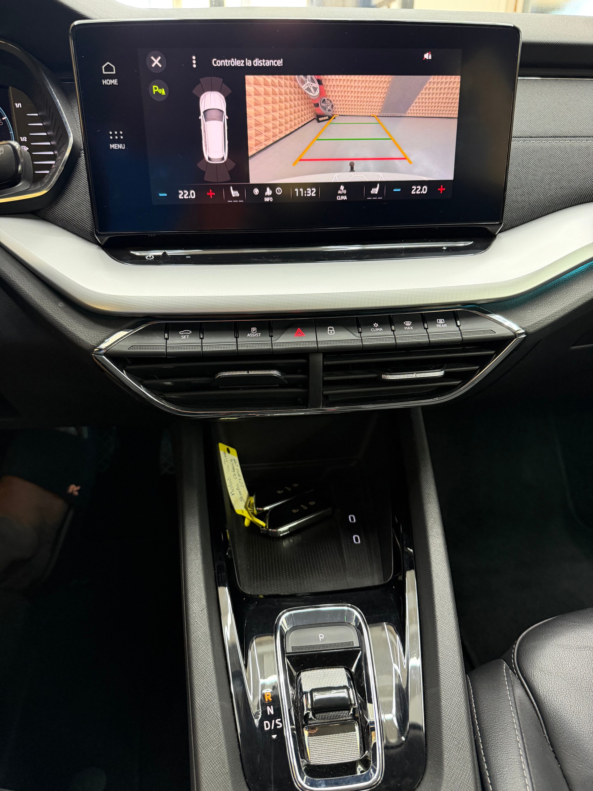 SKODA Octavia Combi 2.0 TDI DSG Style-image-7