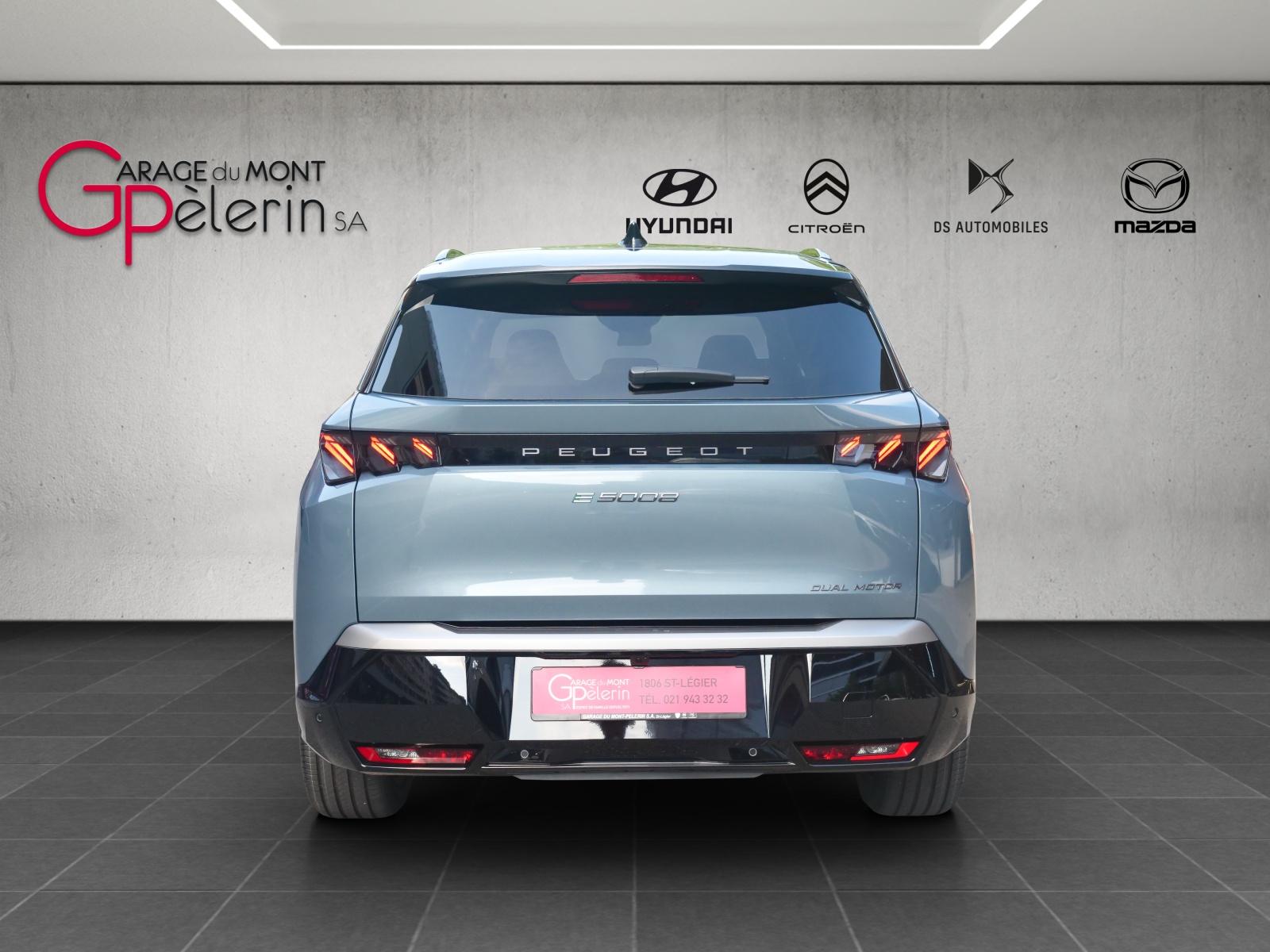 PEUGEOT 5008 e-GT 4x4 Exclusive-showroom-element-2