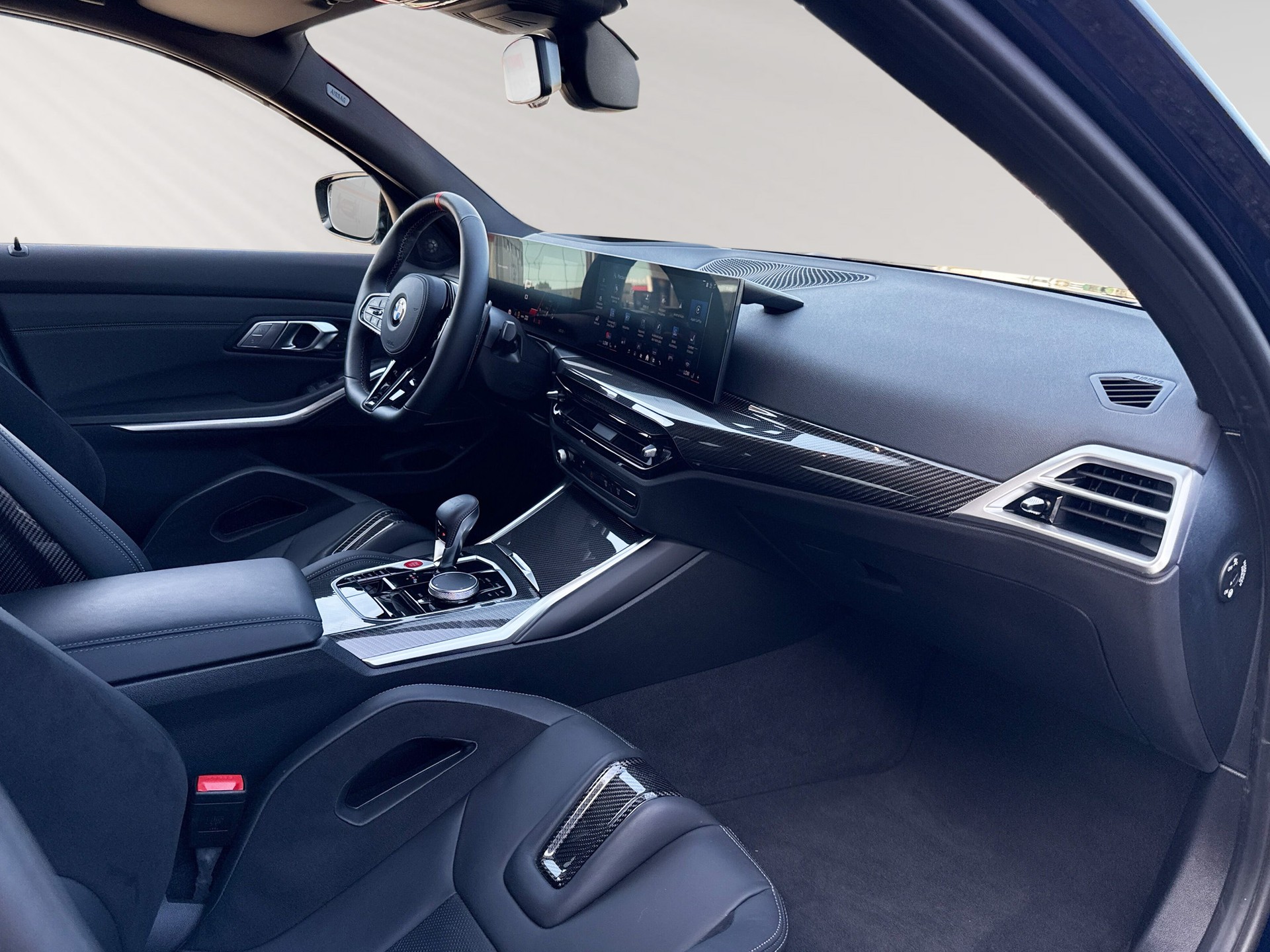 BMW M3 Competition M xDrive-image-4