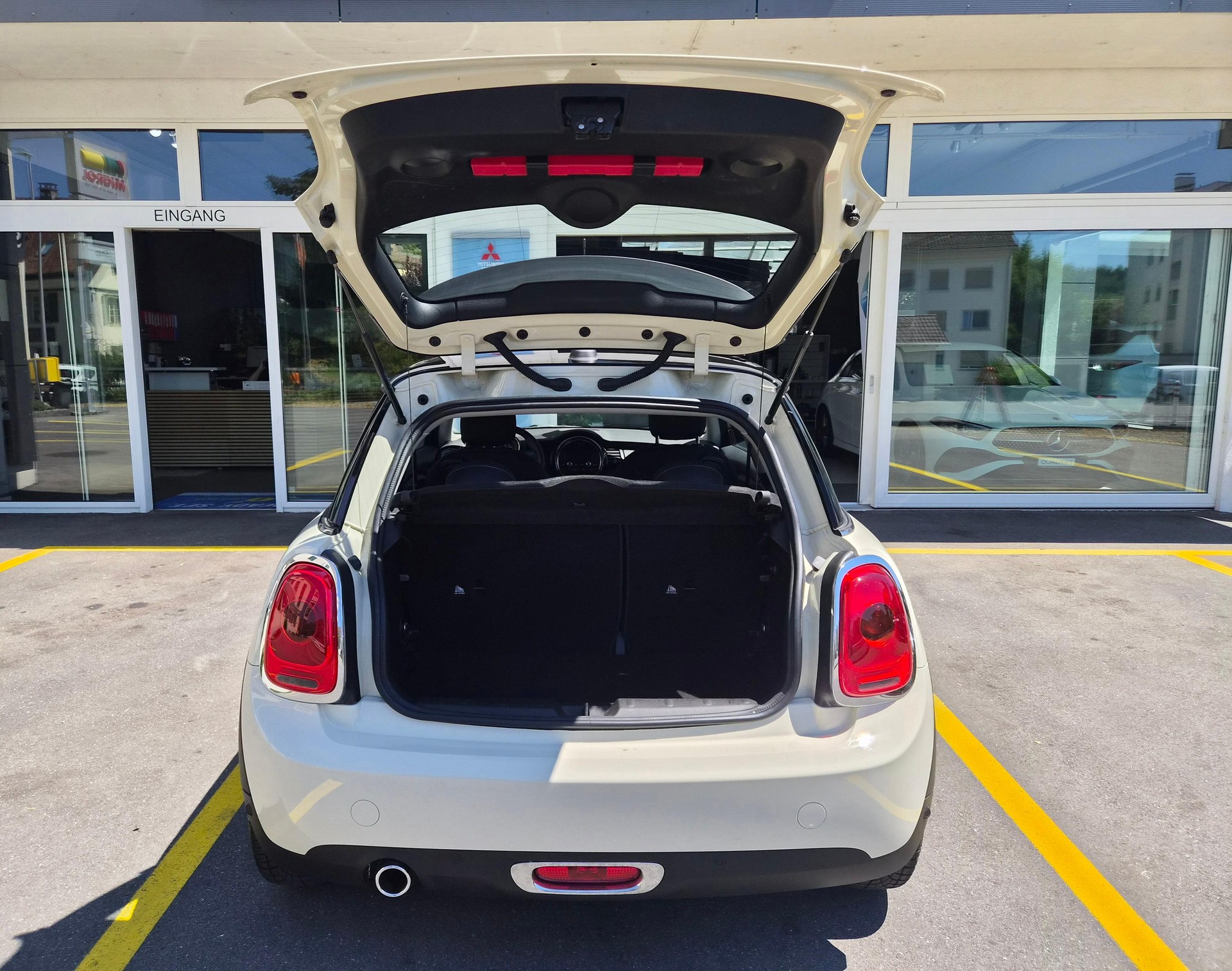 MINI F56 1.5i Cooper-image-5