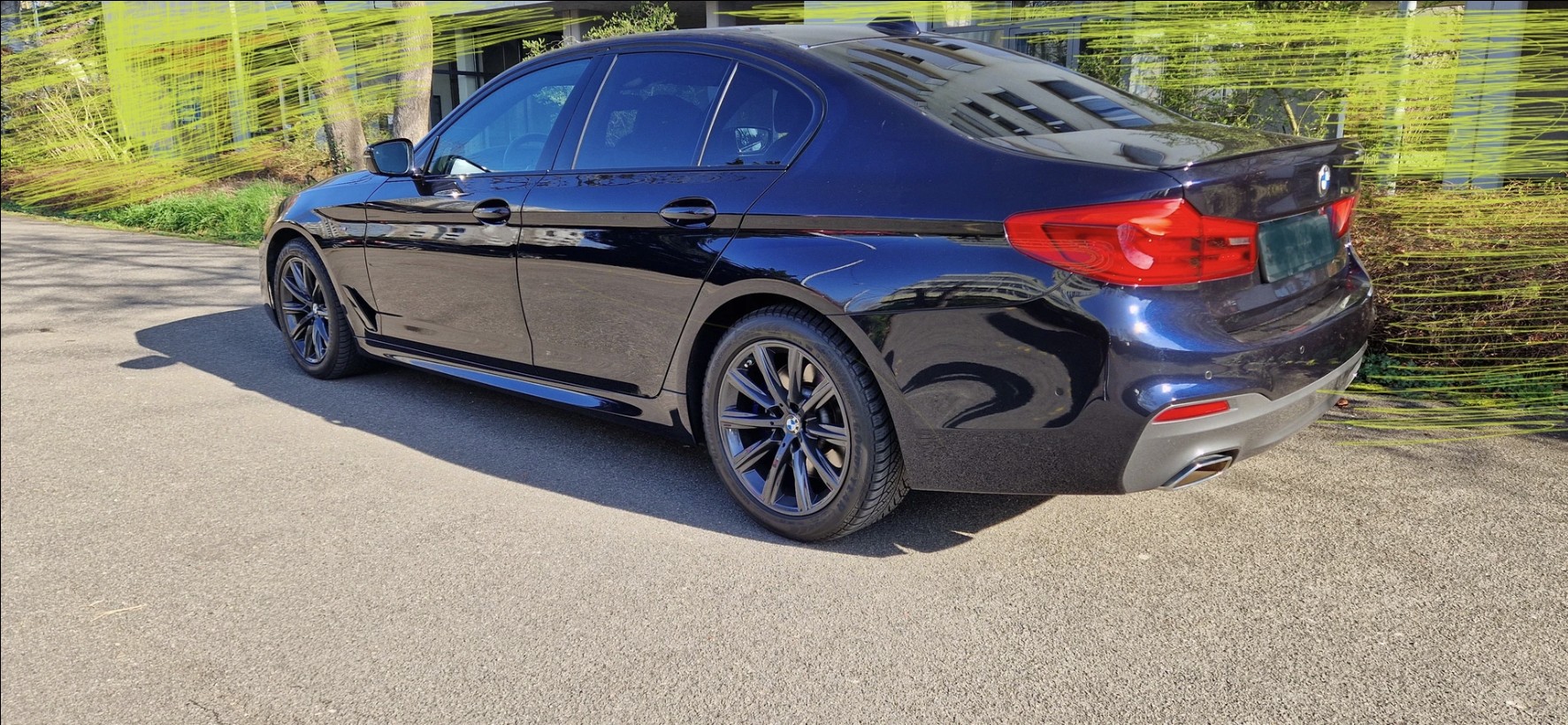 BMW 540i xDrive M Sport-image-2