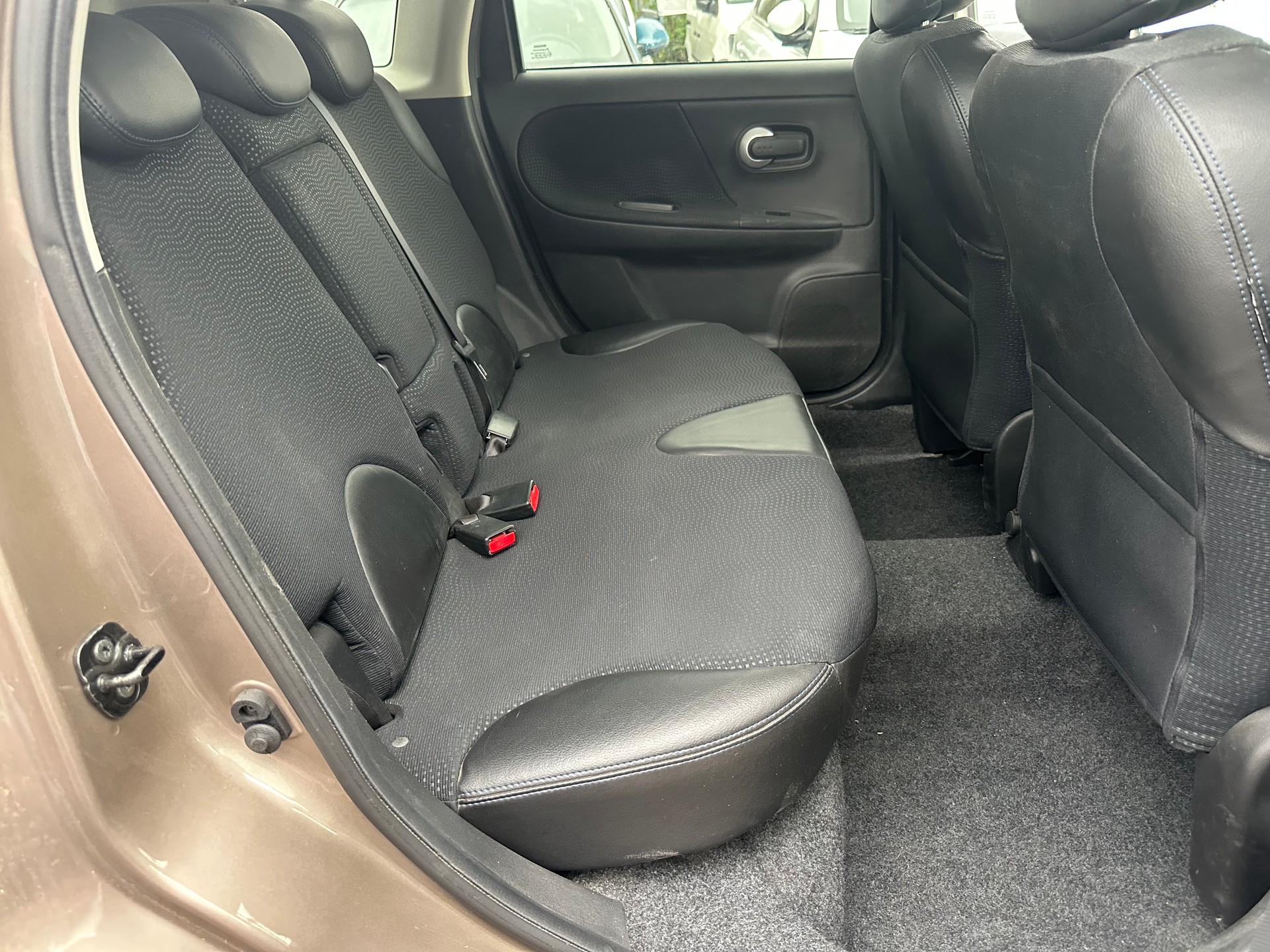 NISSAN Note 1.4 acenta-image-11