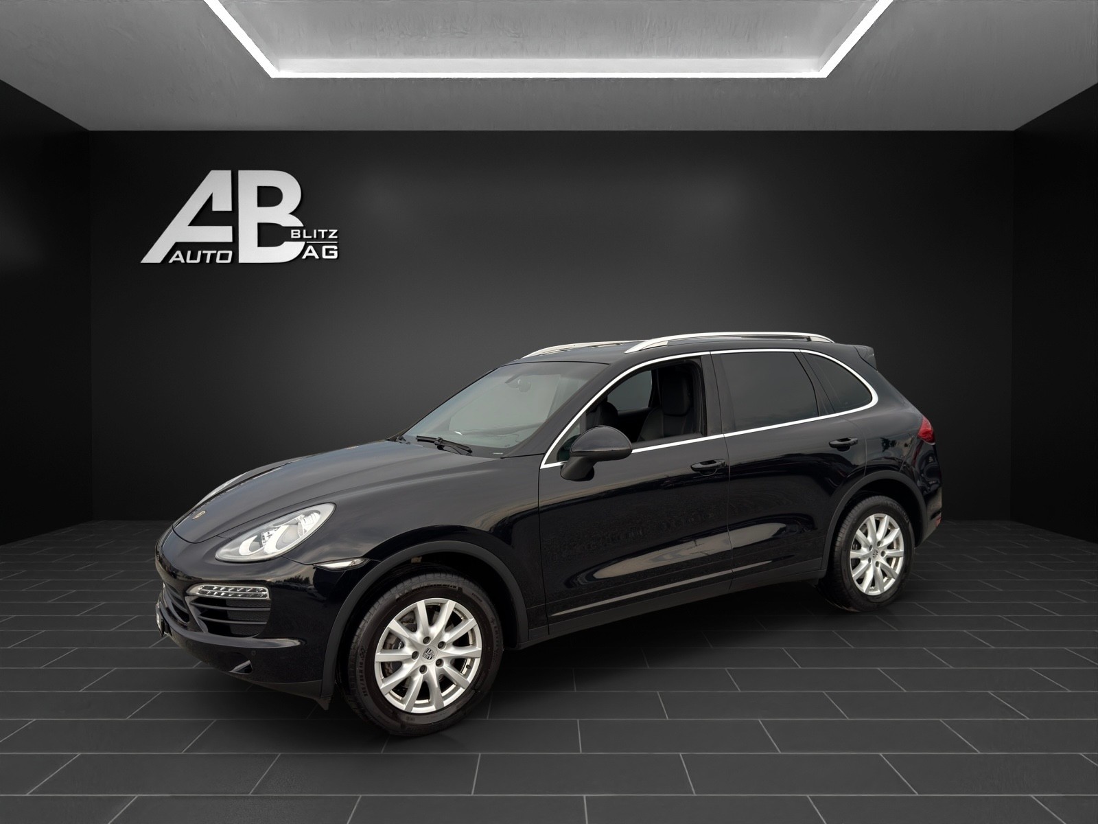 PORSCHE Cayenne Tiptronic-image-1