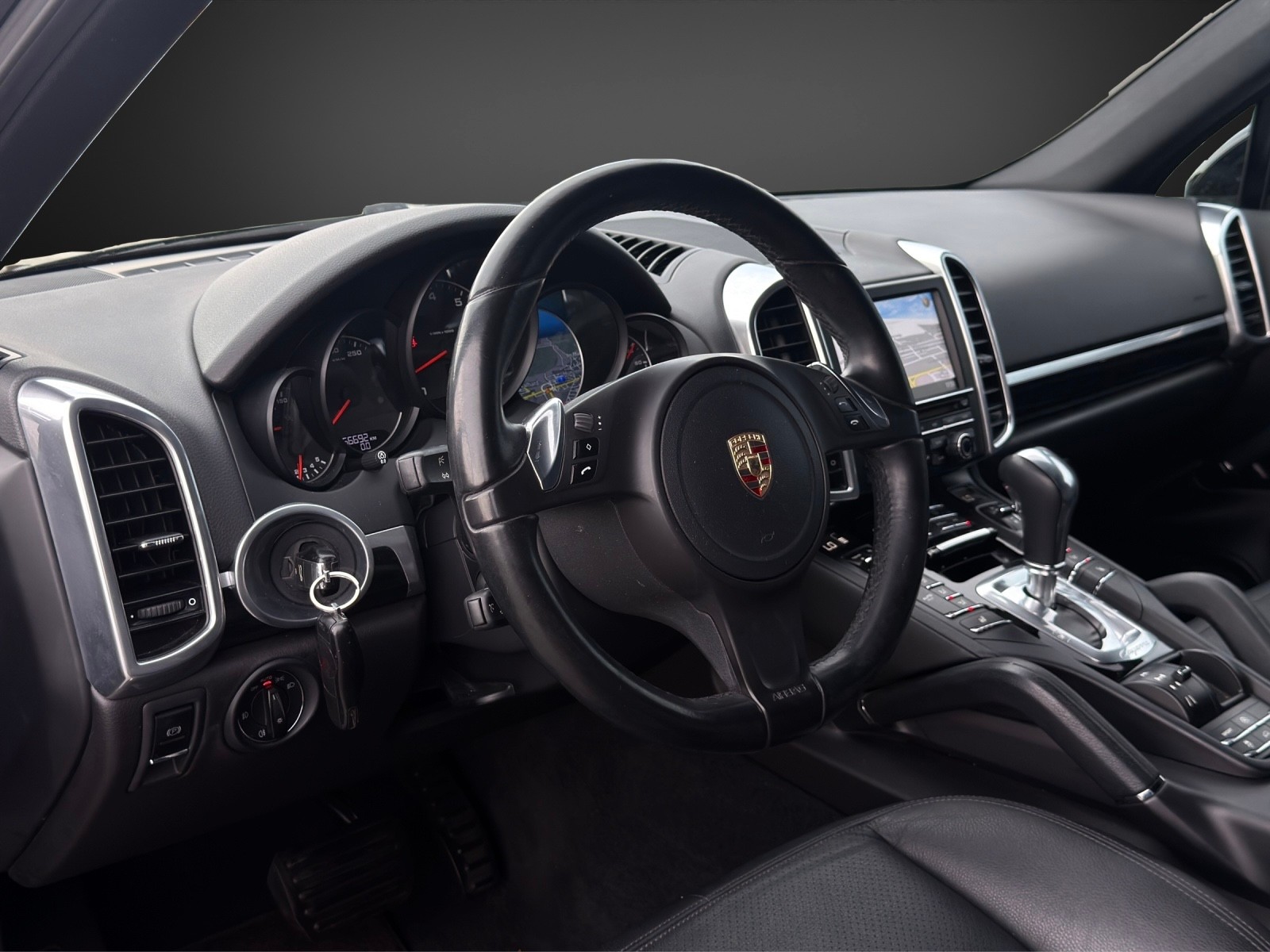PORSCHE Cayenne Tiptronic-image-7