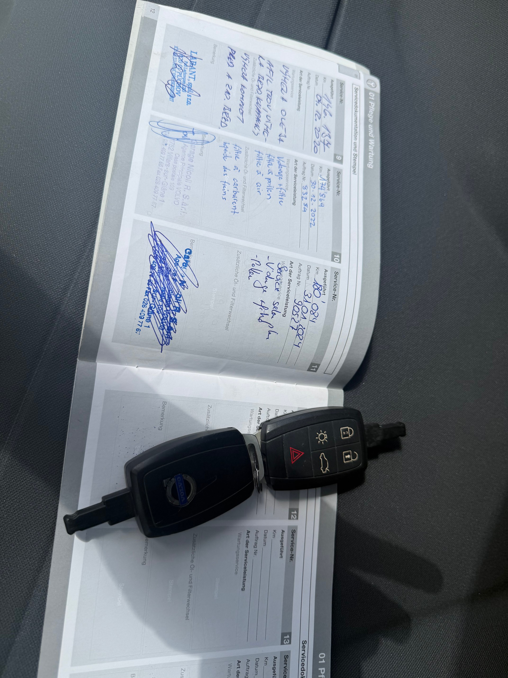 VOLVO C30 D3 R-Design-image-14