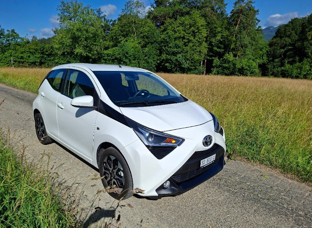 TOYOTA Aygo 1.0 VVT-i Trend-showroom-element-3