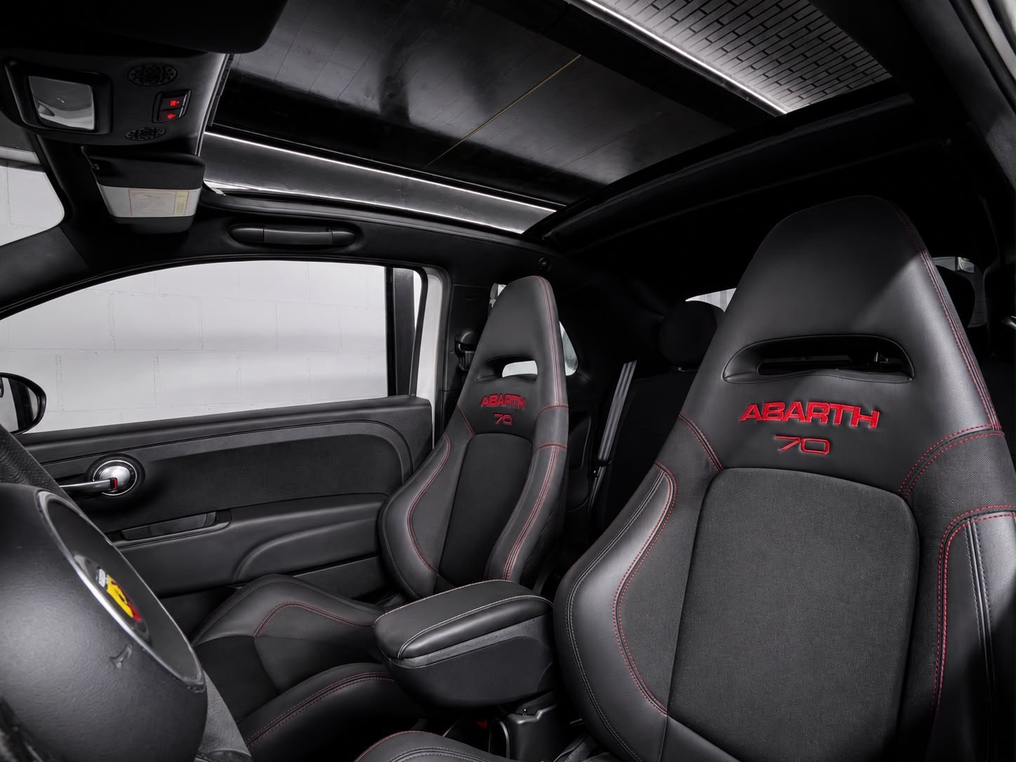 FIAT 595 1.4 16V Turbo Abarth Comp 70° Anniv. Duologic / Akrapovic / Carbon ..-image-18