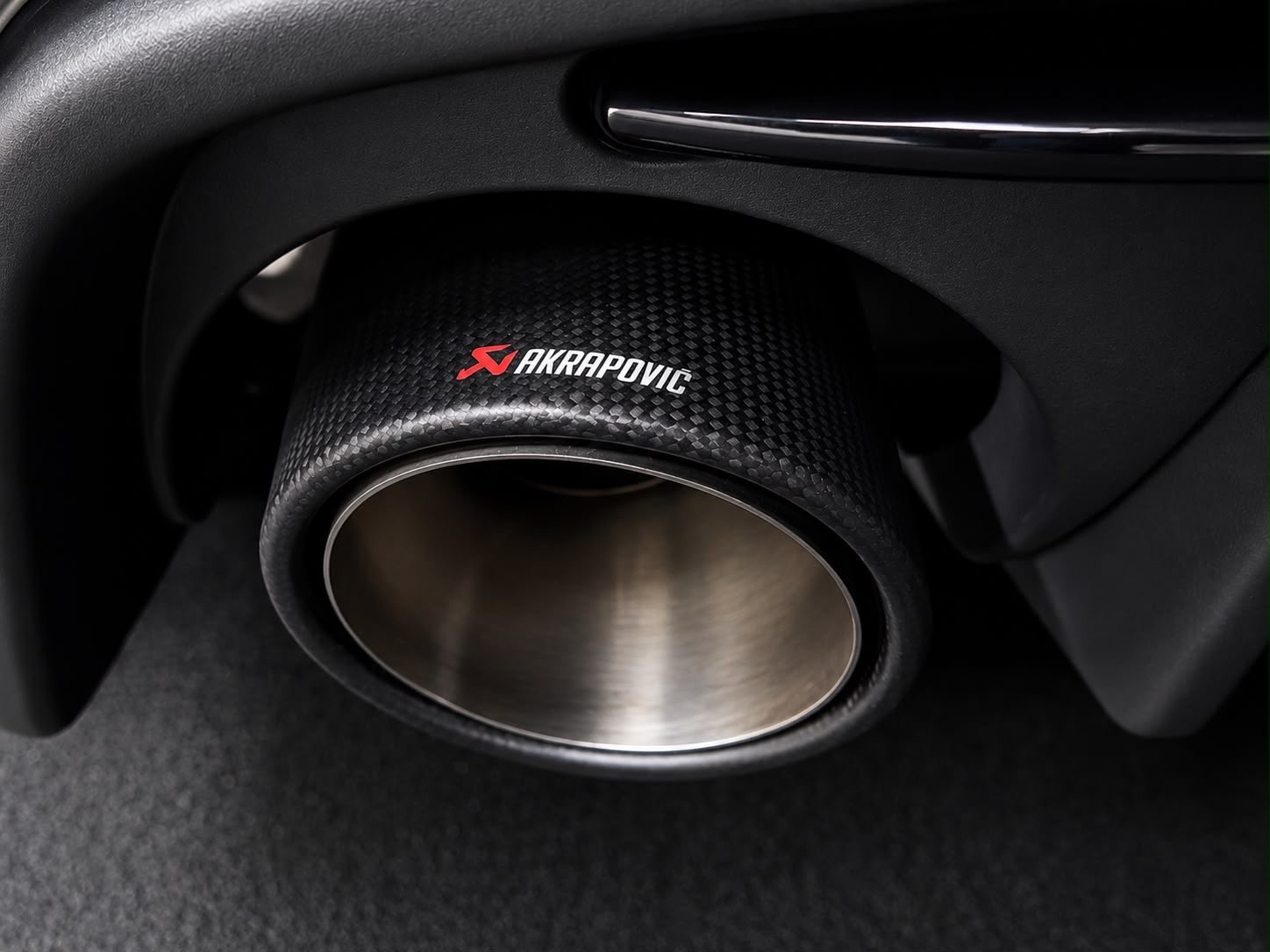 FIAT 595 1.4 16V Turbo Abarth Comp 70° Anniv. Duologic / Akrapovic / Carbon ..-image-19