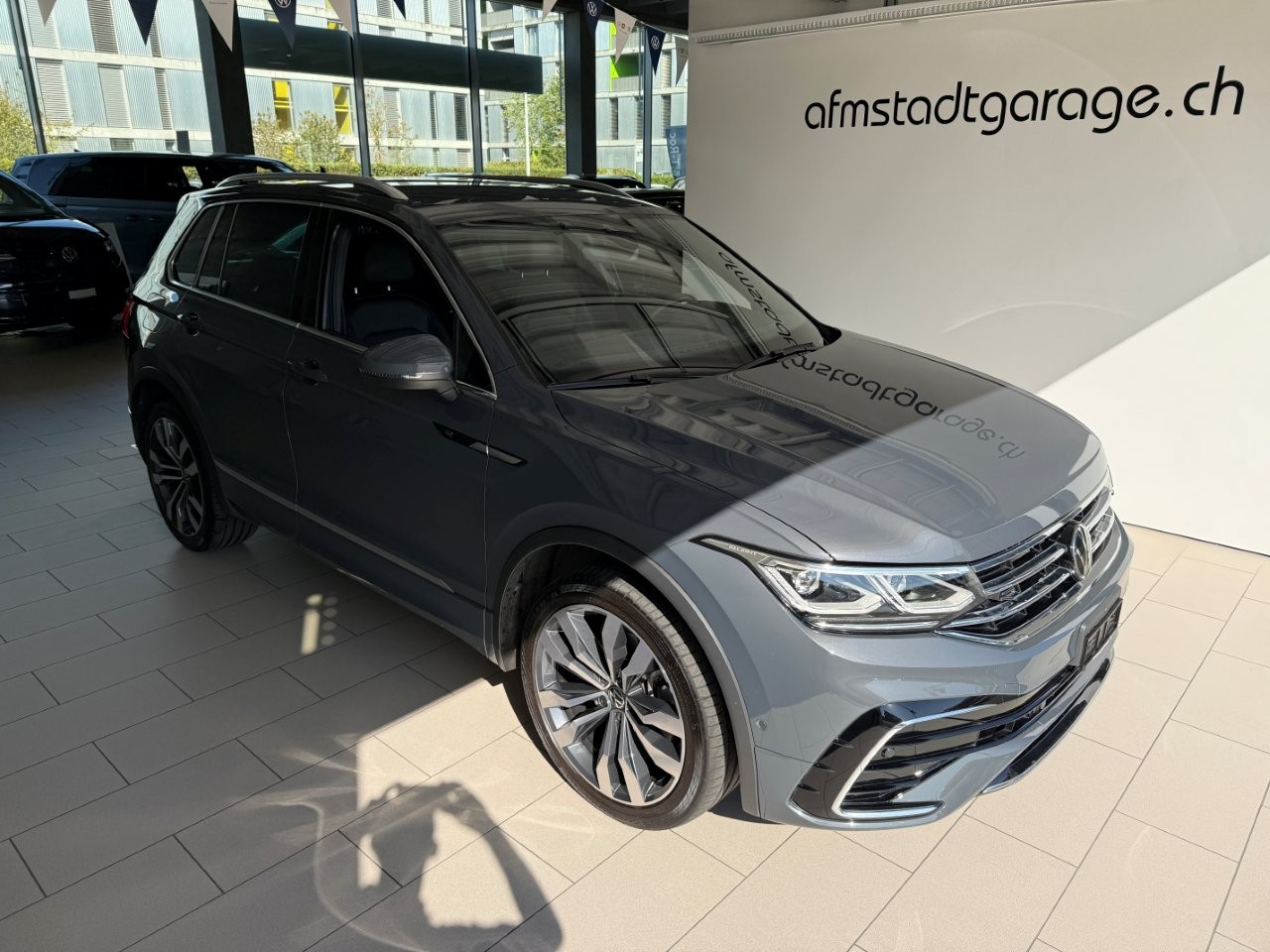 VW Tiguan 2.0TSI R-Line 4Motion DSG