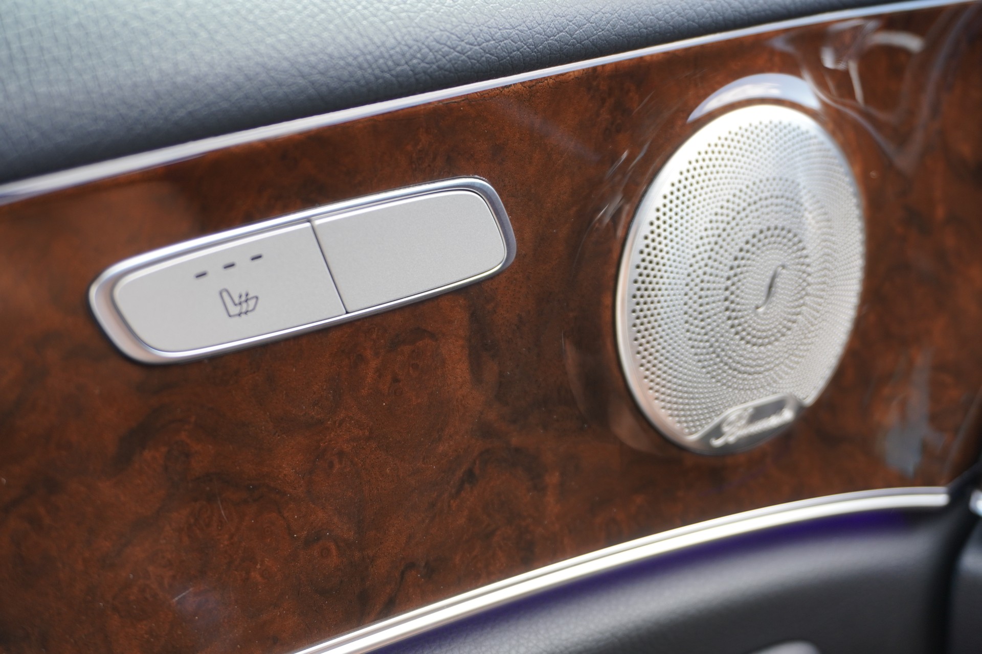 MERCEDES-BENZ E 300 Avantgarde 9G-Tronic-image-38