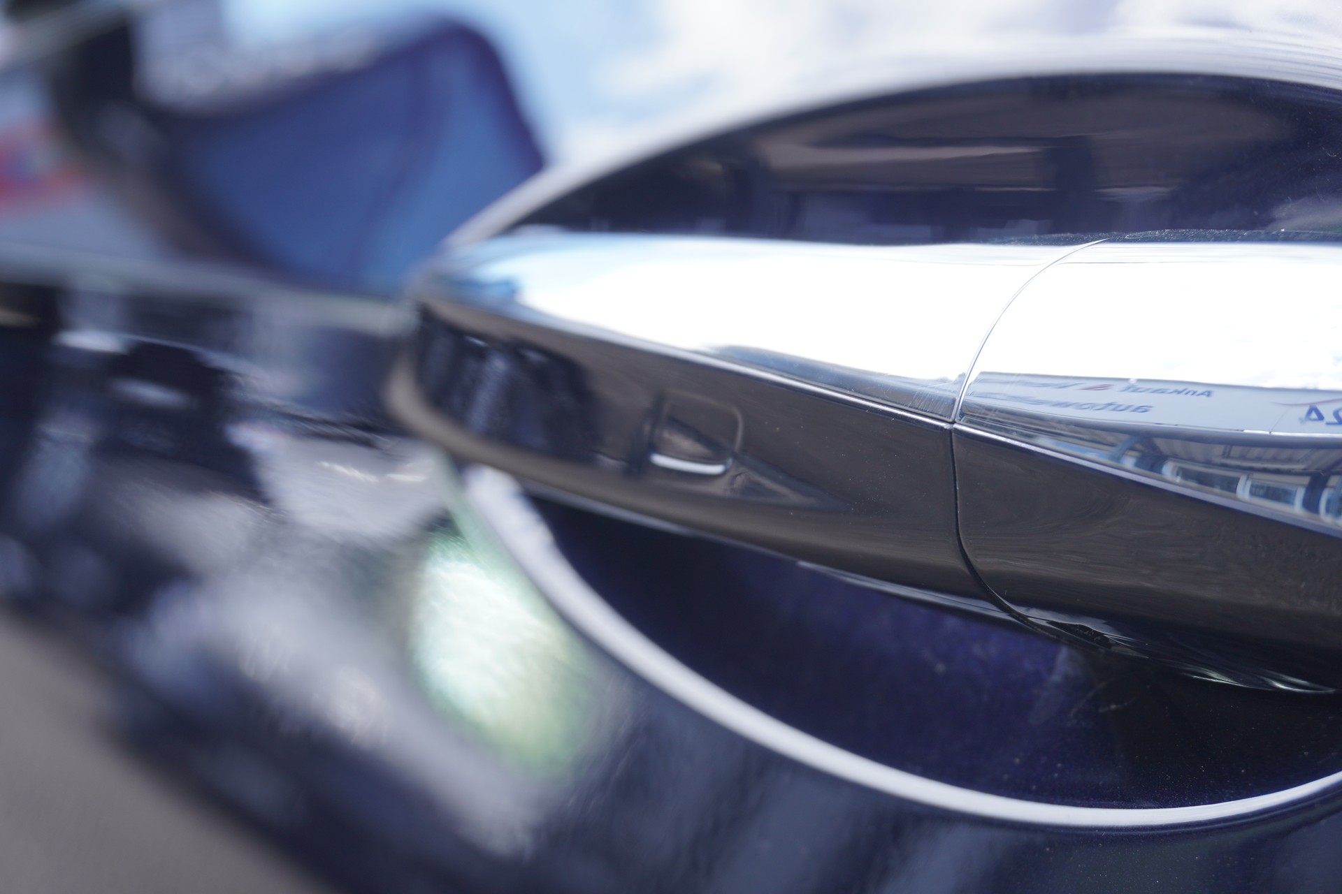 MERCEDES-BENZ E 300 Avantgarde 9G-Tronic-image-45