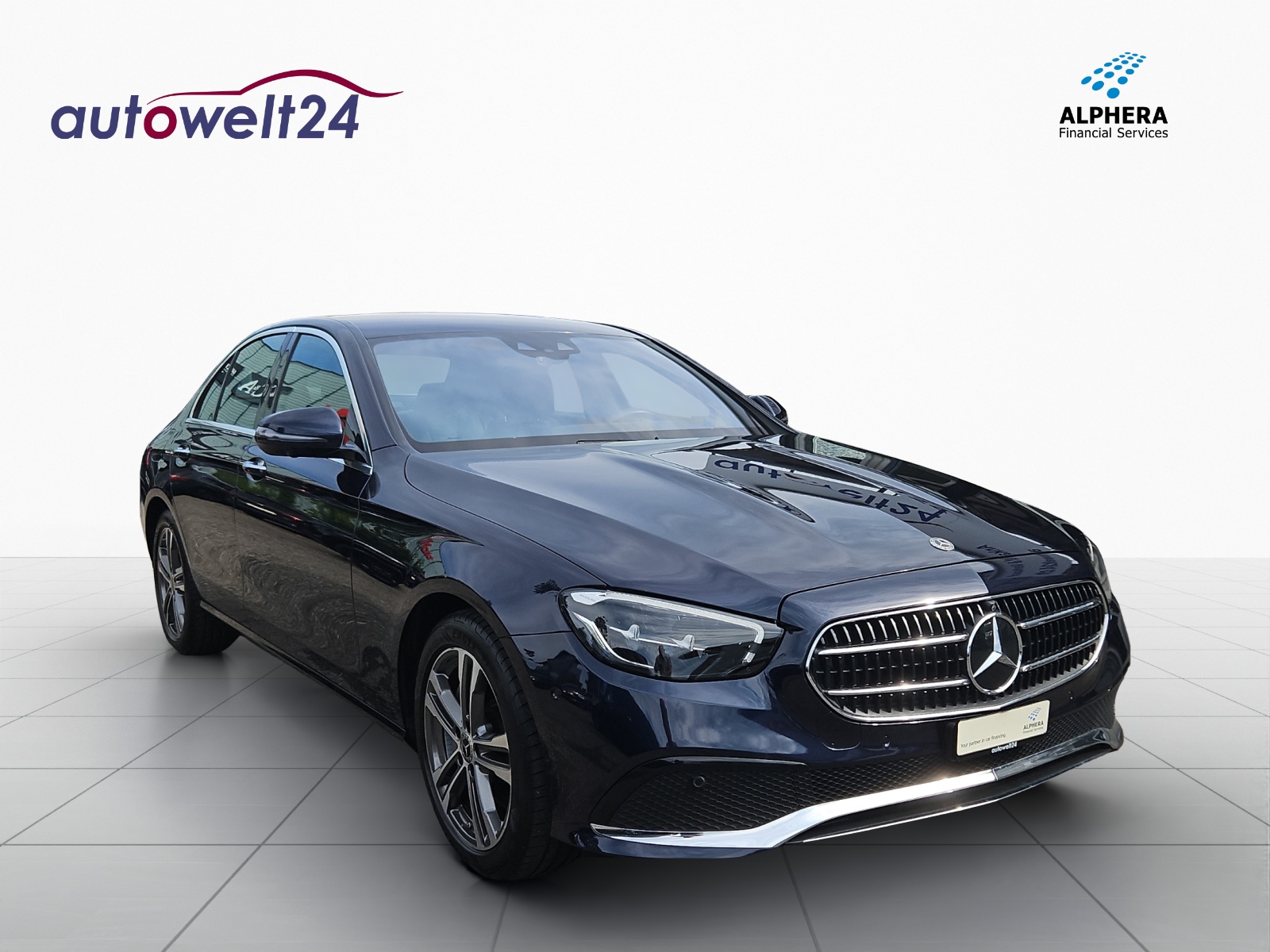 MERCEDES-BENZ E 300 Avantgarde 9G-Tronic-showroom-element-2