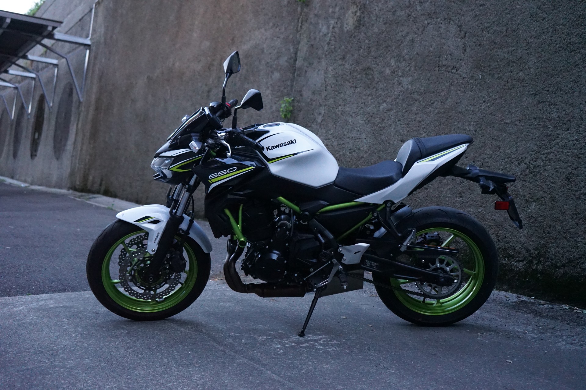 KAWASAKI Z 650 (35kW)