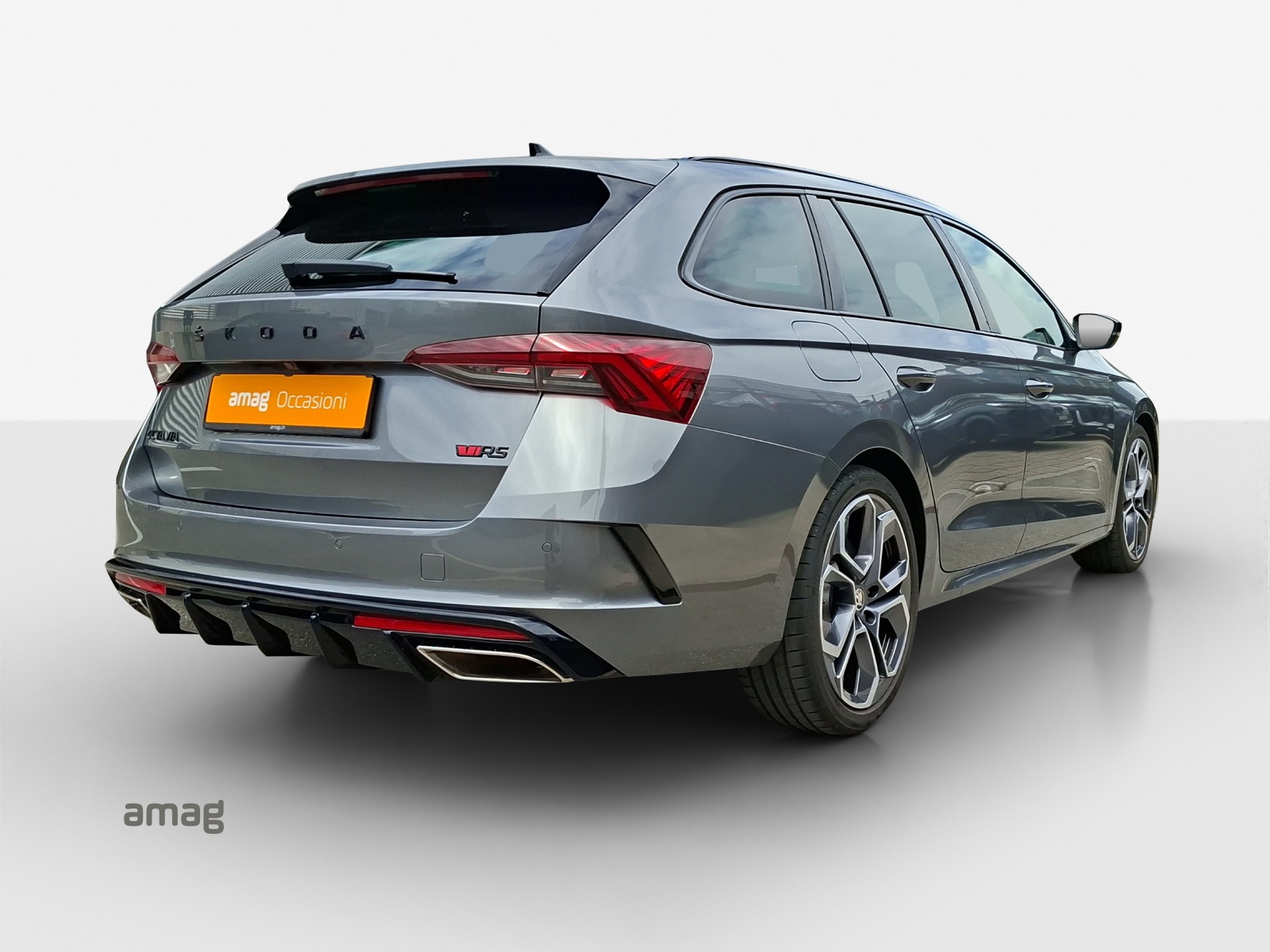 SKODA Octavia Combi 2.0 TSI DSG RS-image-4