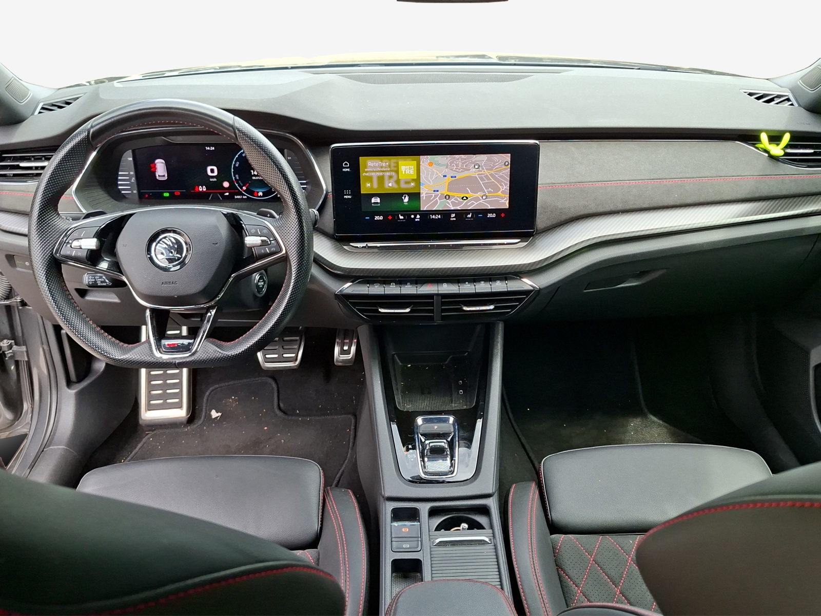 SKODA Octavia Combi 2.0 TSI DSG RS-image-8