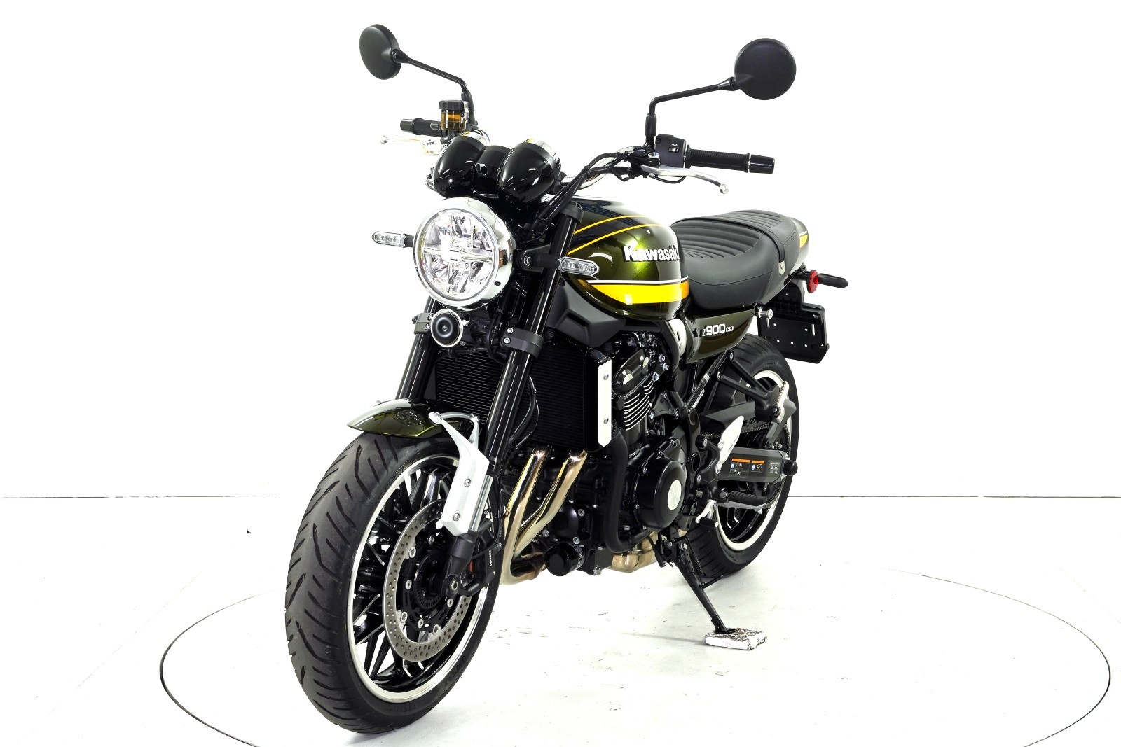 KAWASAKI Z 900 RS-showroom-element-2