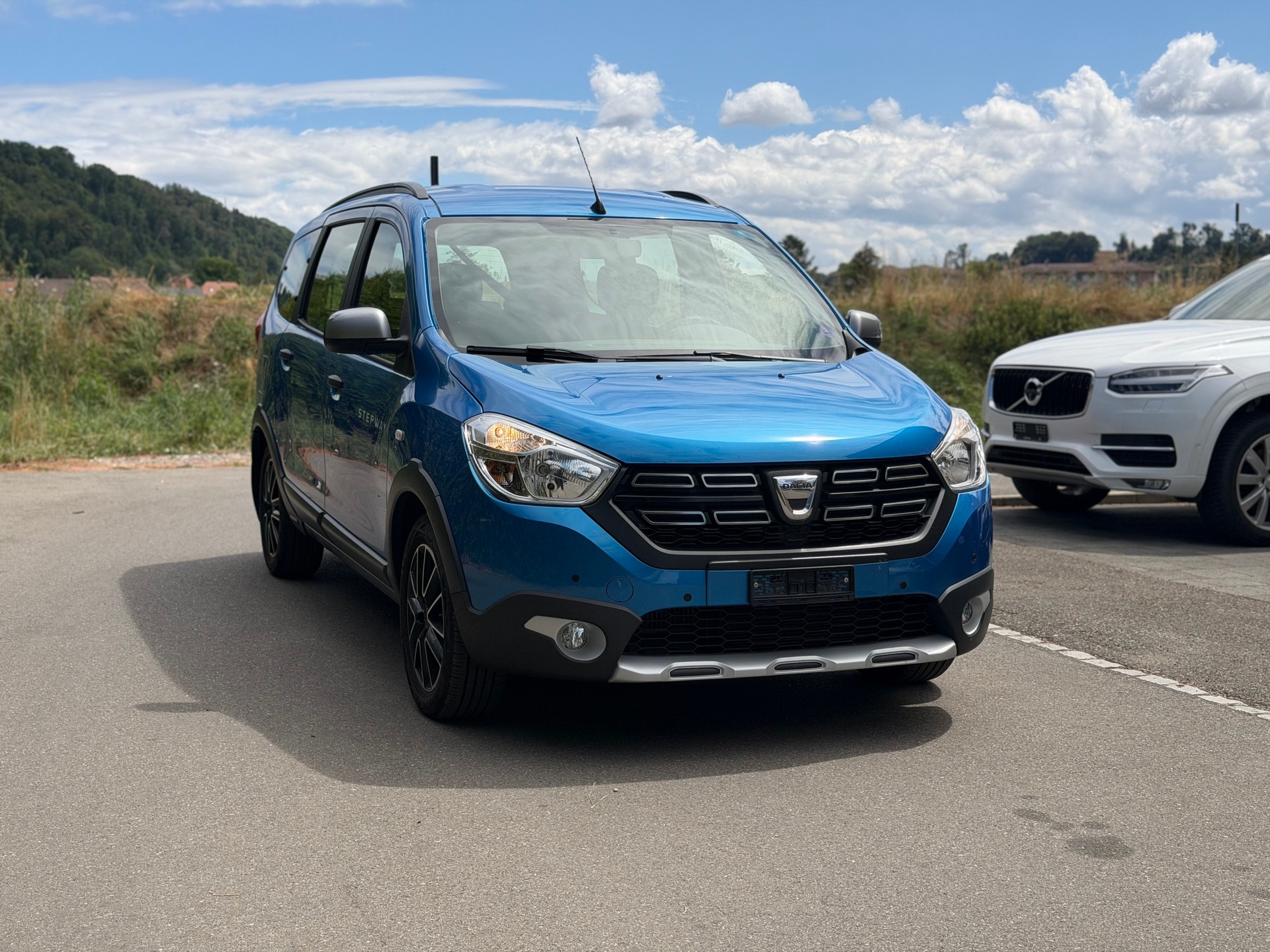 DACIA Lodgy 1.2 T Stepway 7PL-image-2