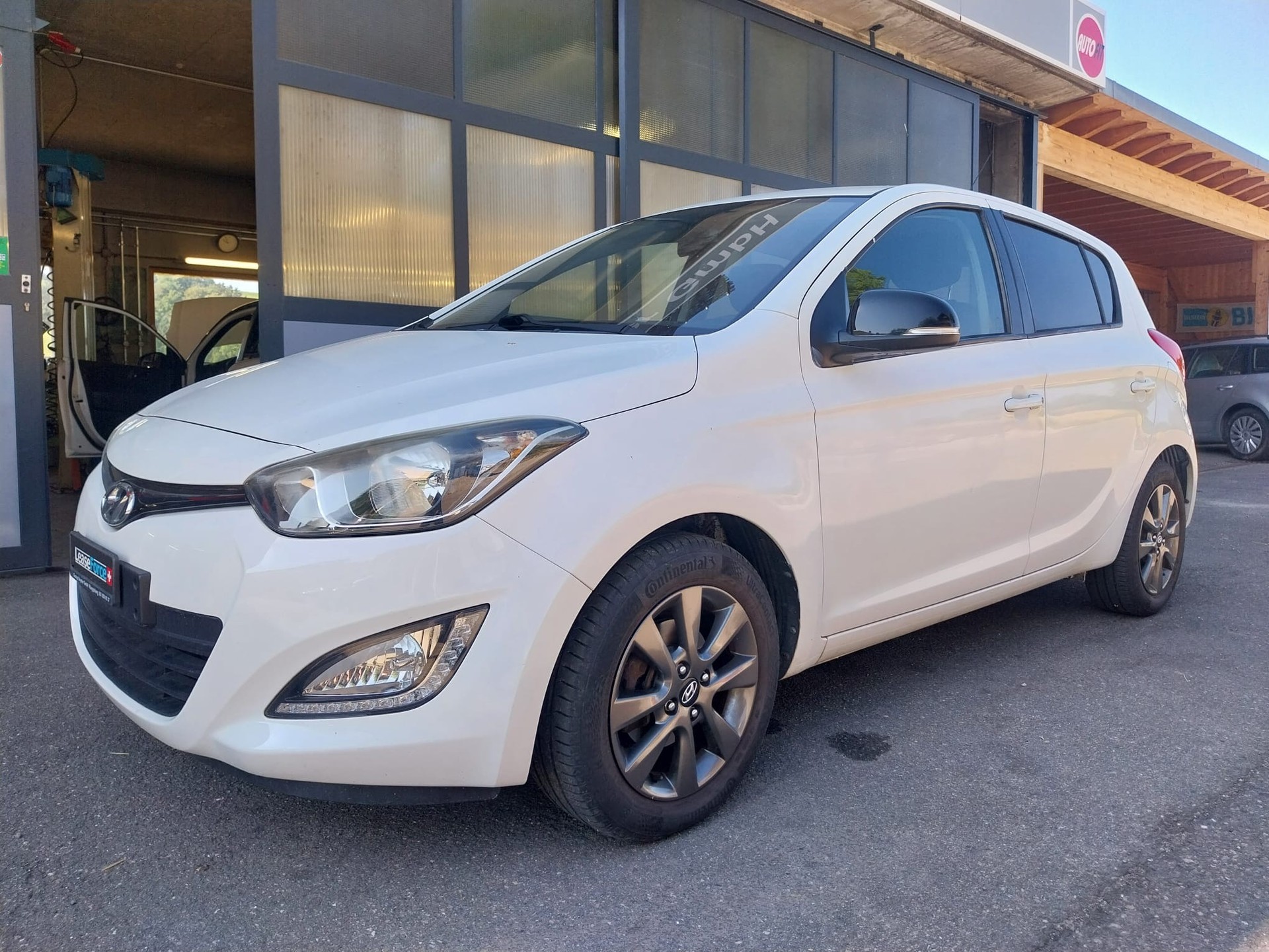 HYUNDAI 1.2 Comfort-image-0