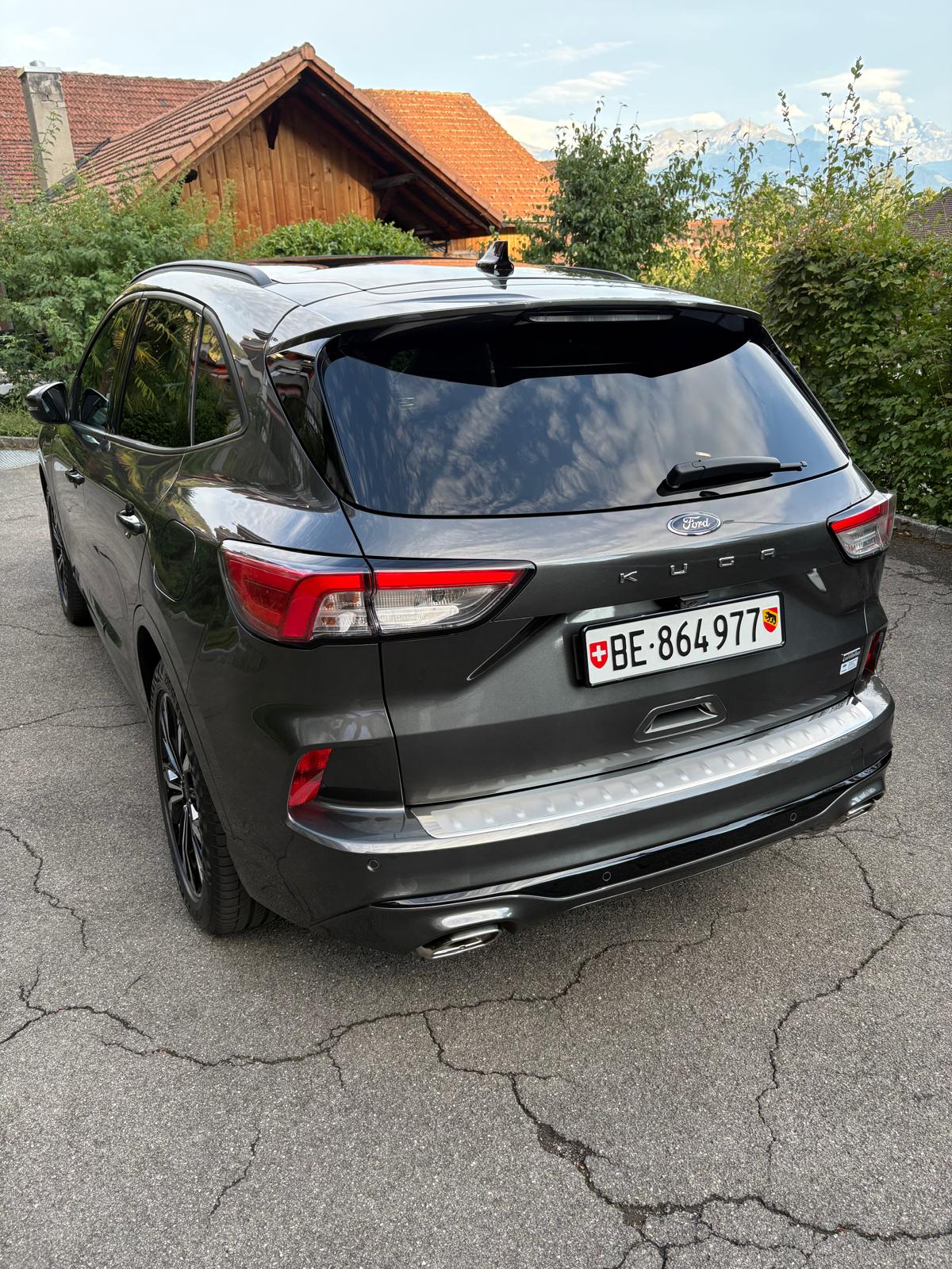 FORD 2.5 Plug-in Hybrid ST-Line X-image-2