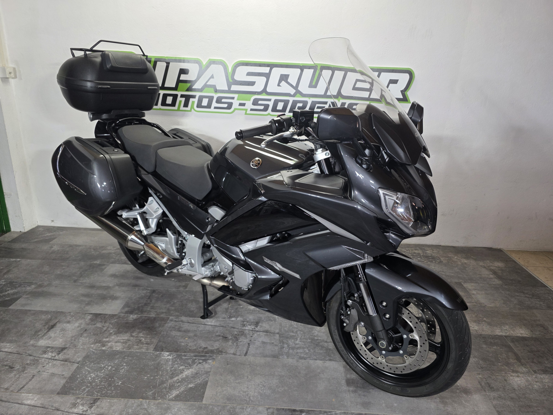 YAMAHA FJR 1300 AE