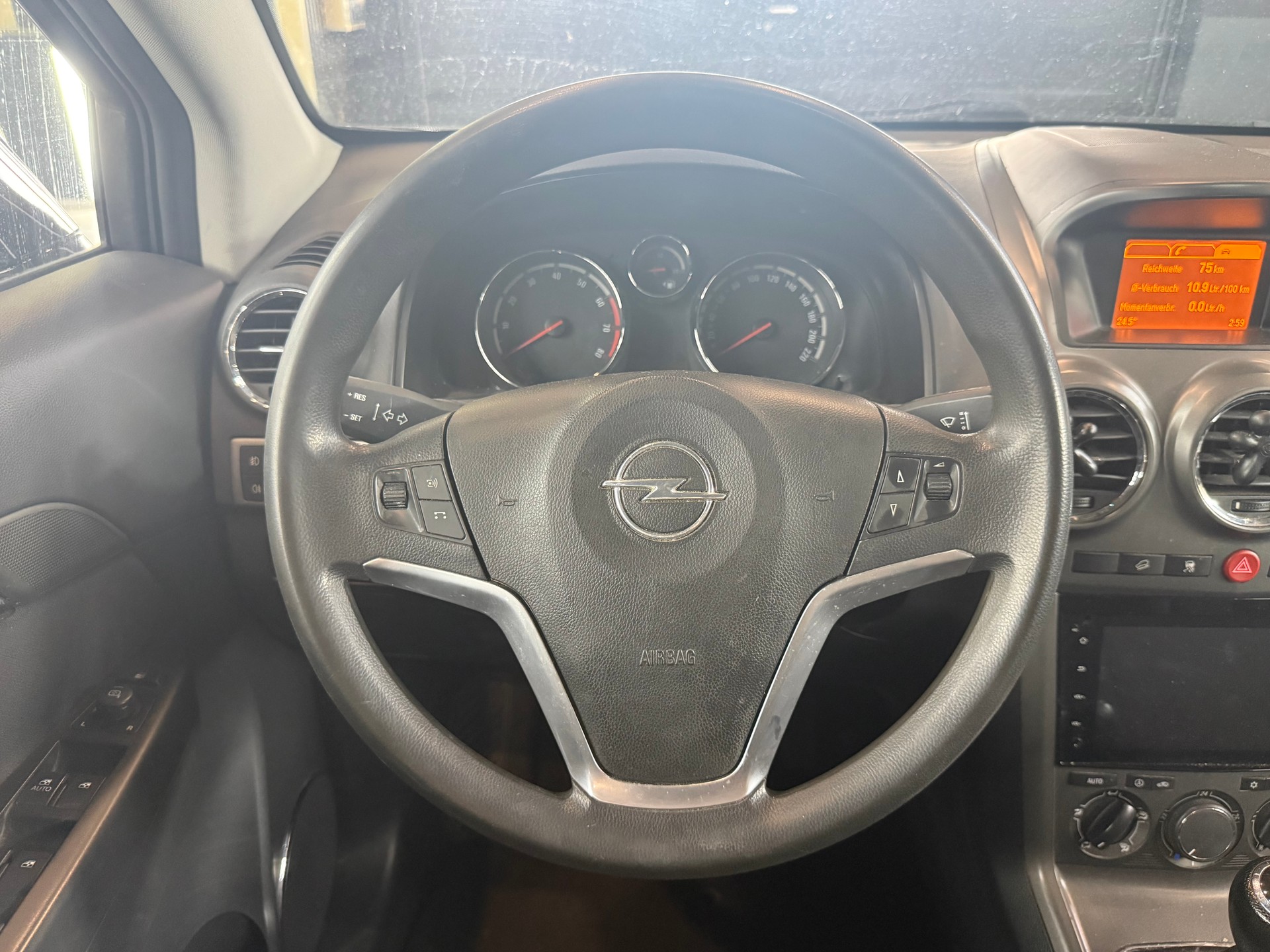OPEL Antara 2.4 Enjoy 4WD-image-13