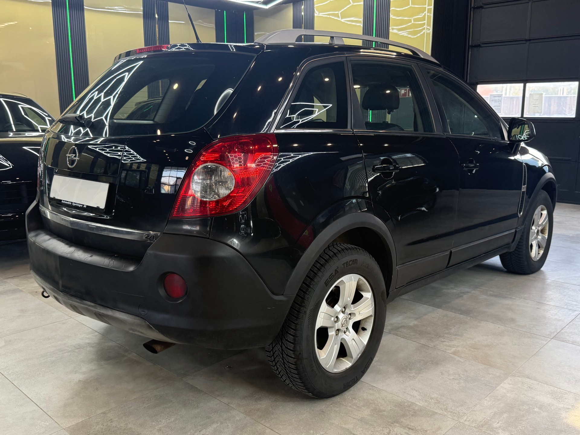 OPEL Antara 2.4 Enjoy 4WD-image-4