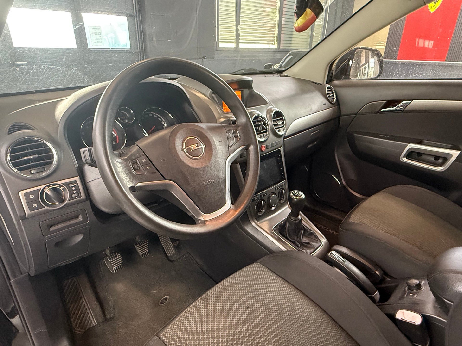 OPEL Antara 2.4 Enjoy 4WD-image-9