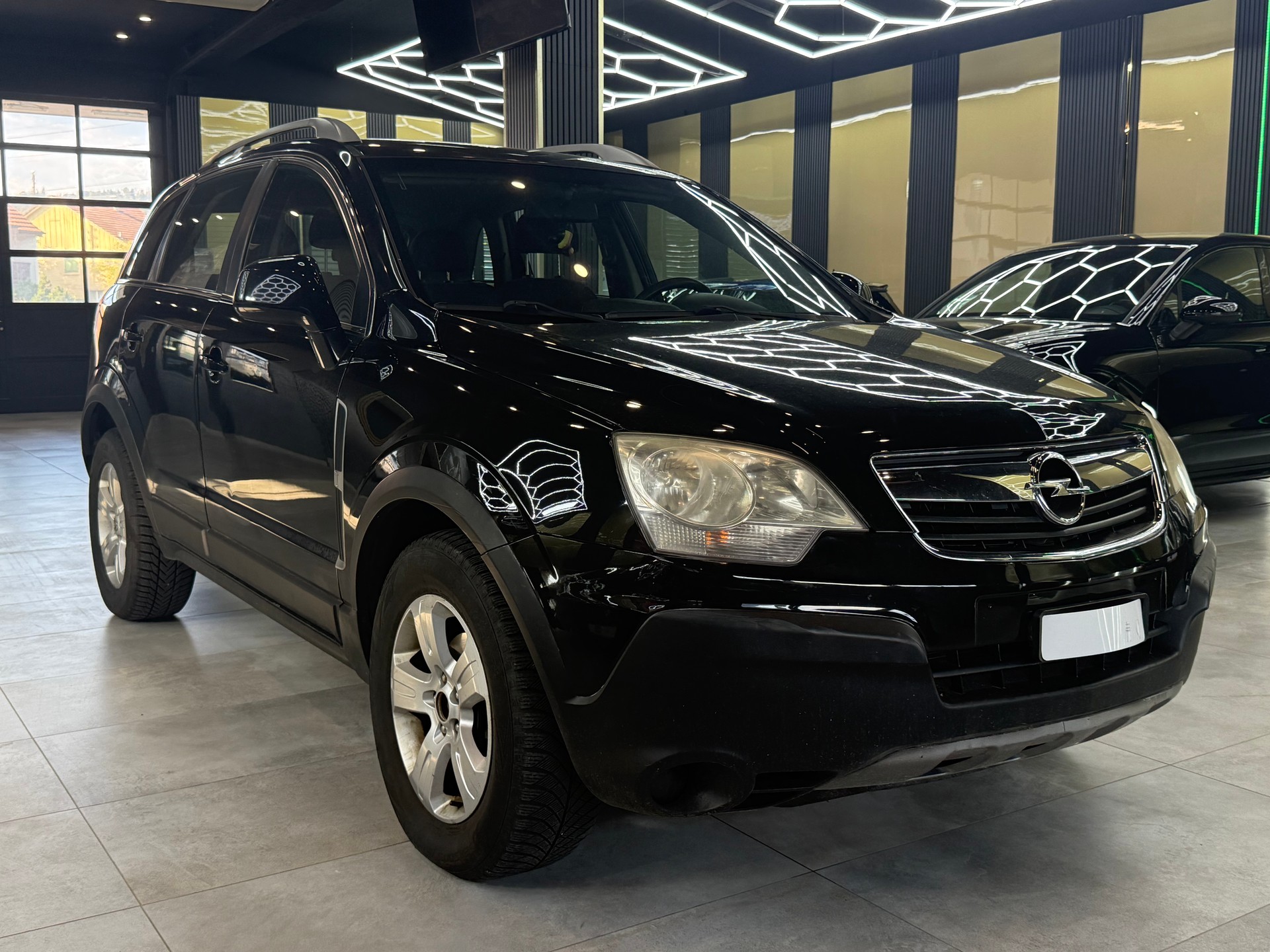 OPEL Antara 2.4 Enjoy 4WD-image-2