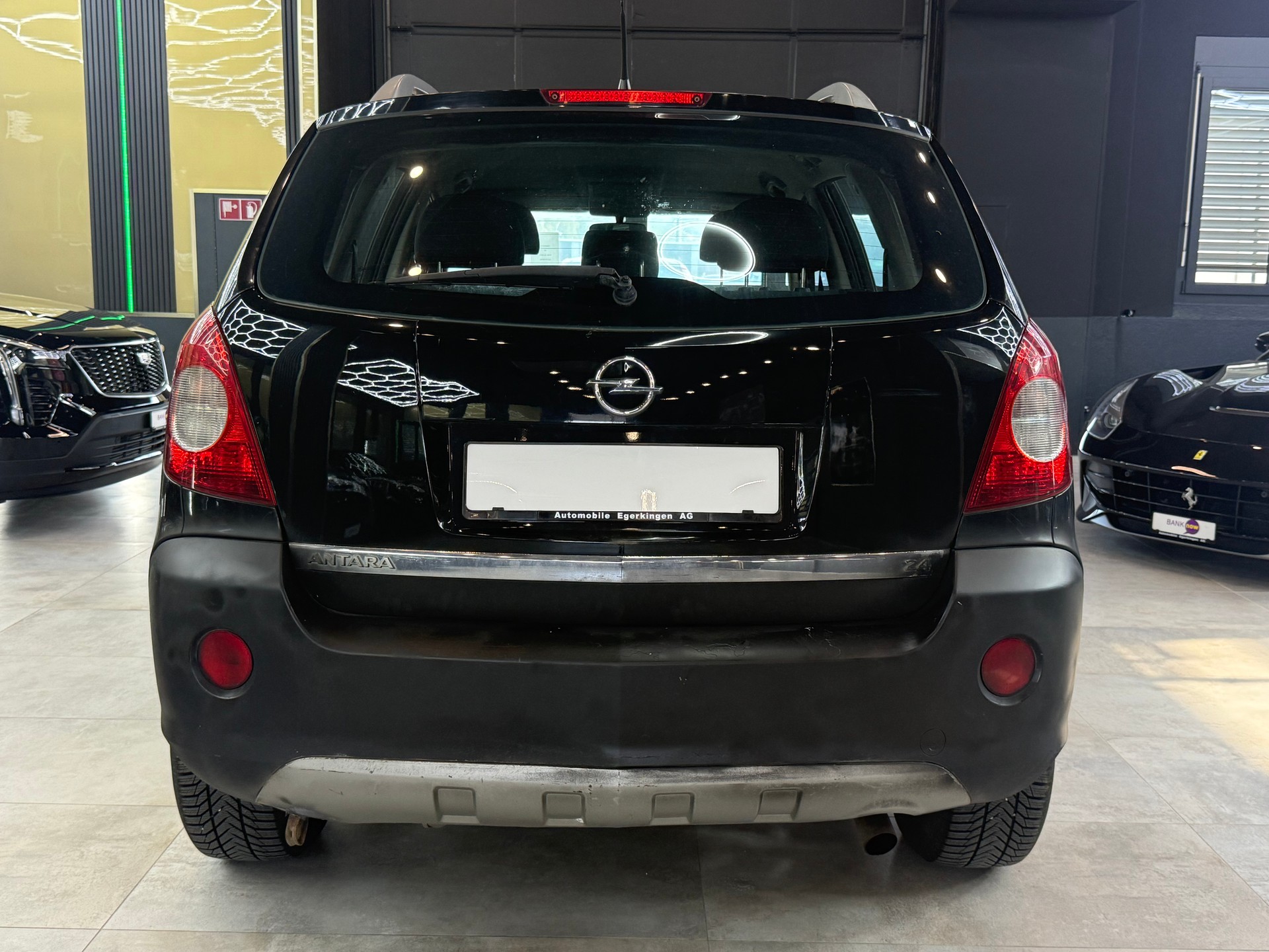 OPEL Antara 2.4 Enjoy 4WD-image-5