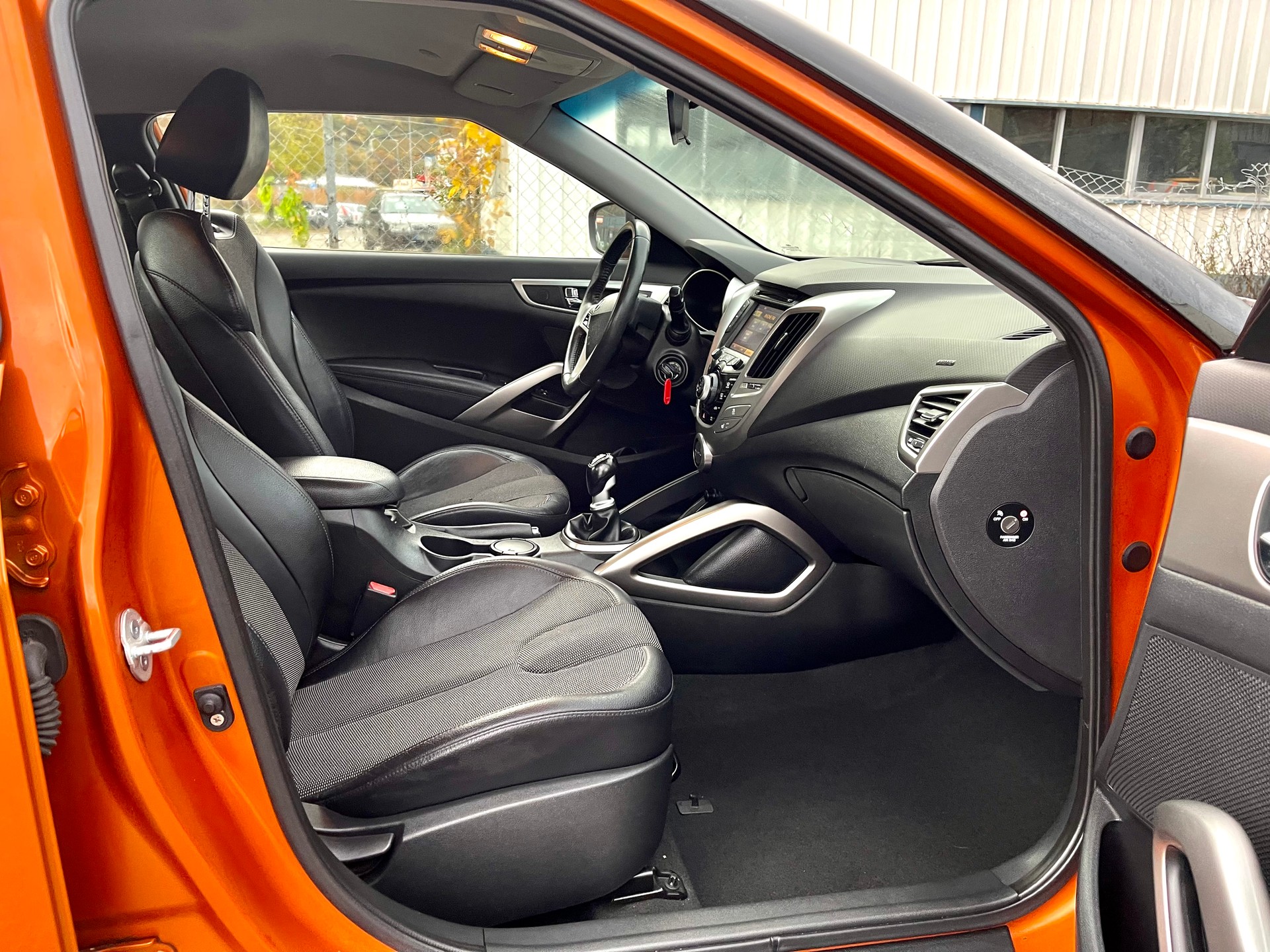 HYUNDAI Veloster 1.6 GDI-image-18