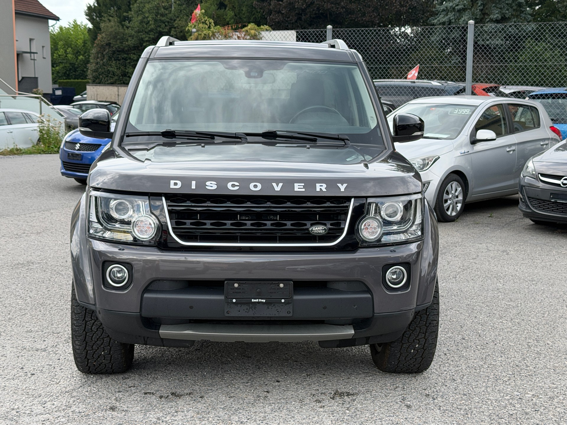 LAND ROVER Discovery 3.0 SDV6 Landmark Automatic-image-0