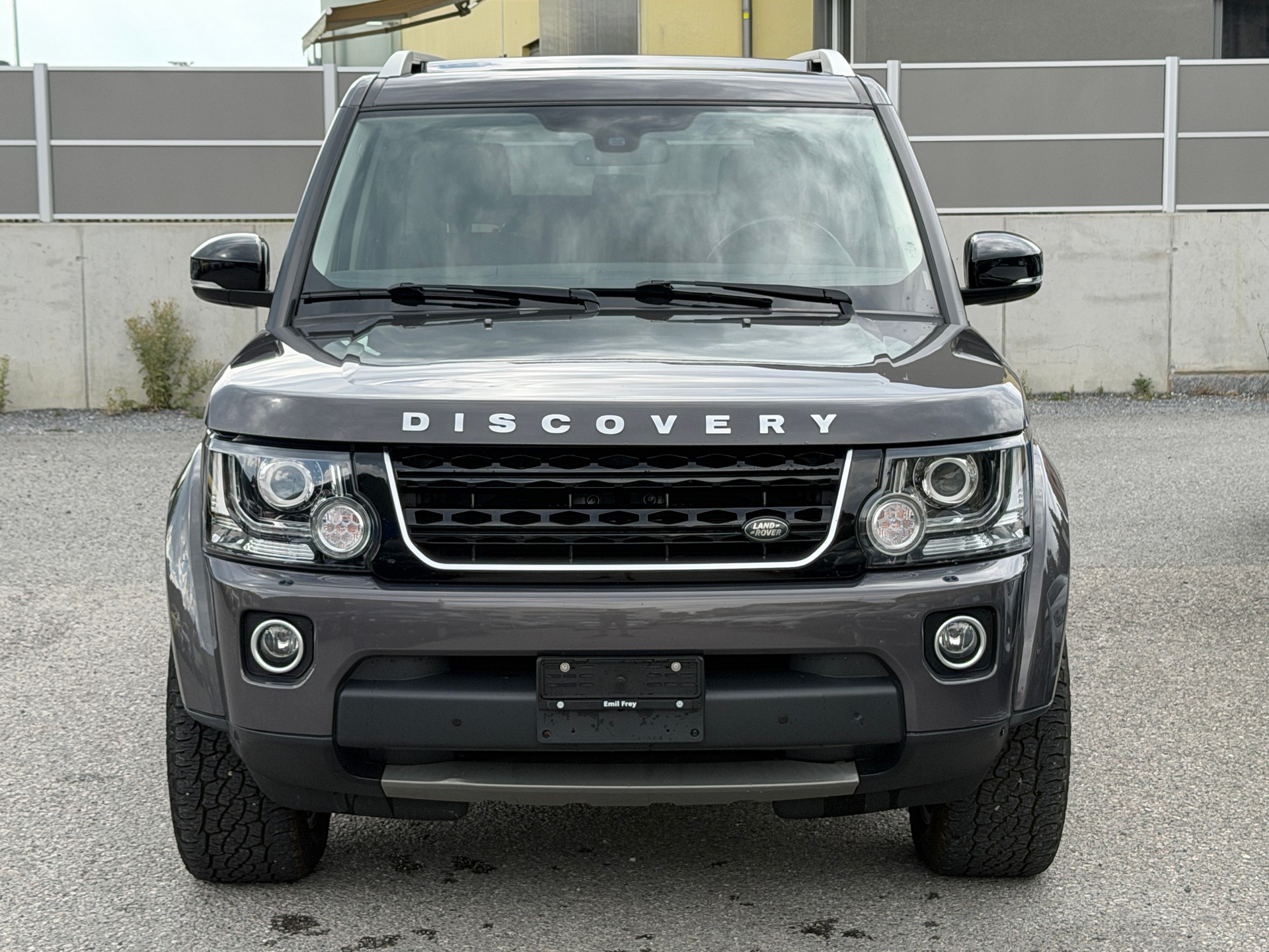 LAND ROVER Discovery 3.0 SDV6 Landmark Automatic-image-3