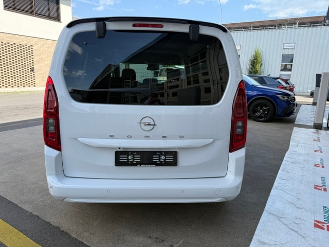 OPEL Combo XL 1.5 GS Automat-image-4