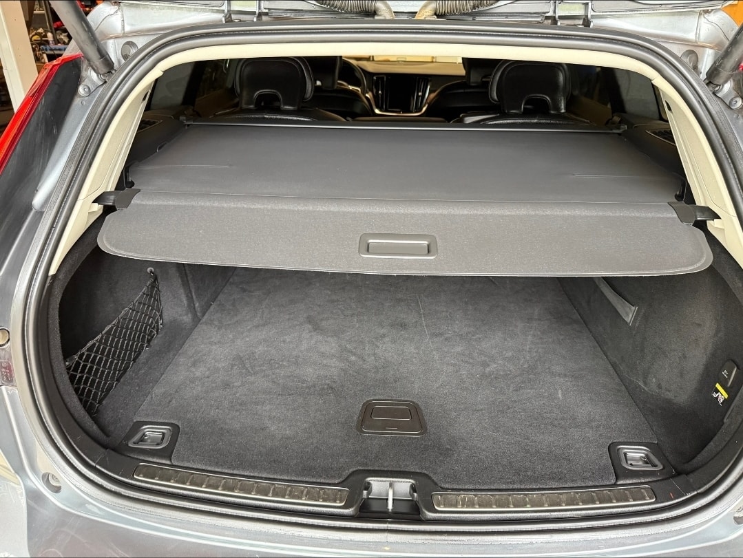 VOLVO V60 Cross Country D4 AWD Geartronic-image-14