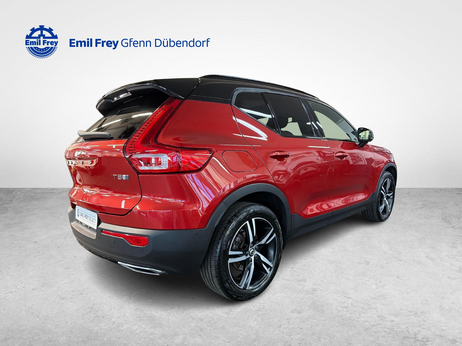 VOLVO XC40 1.5 T5 TE R-Design-image-4