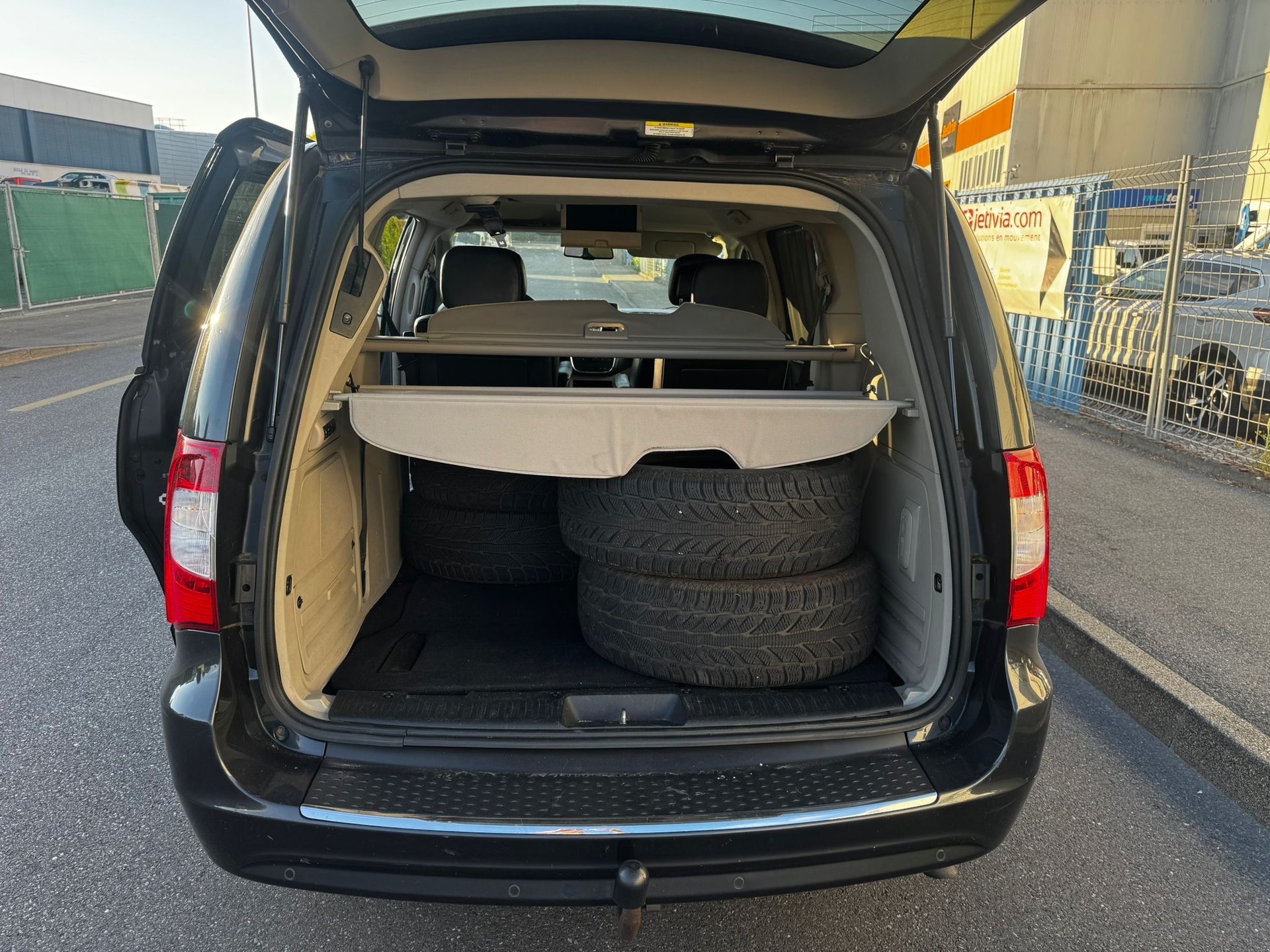 LANCIA Voyager 2.8D Platinum Automatic-image-7