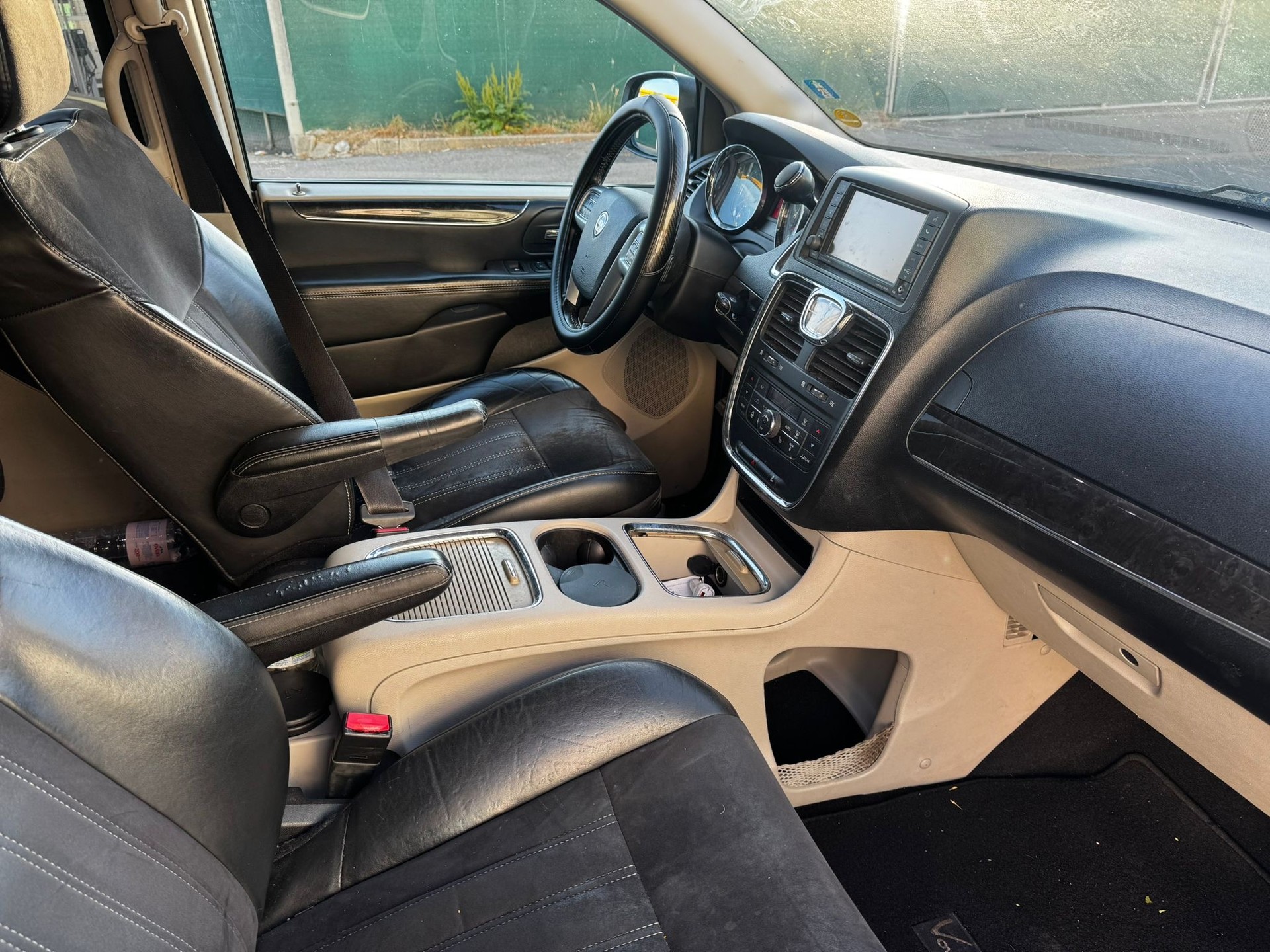 LANCIA Voyager 2.8D Platinum Automatic-image-8