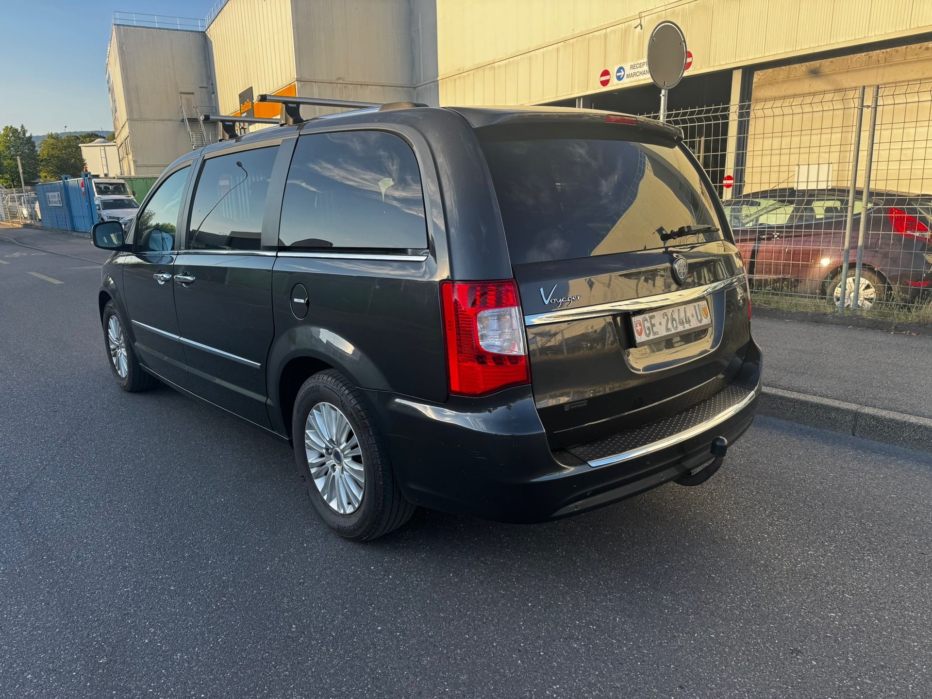 LANCIA Voyager 2.8D Platinum Automatic-image-3