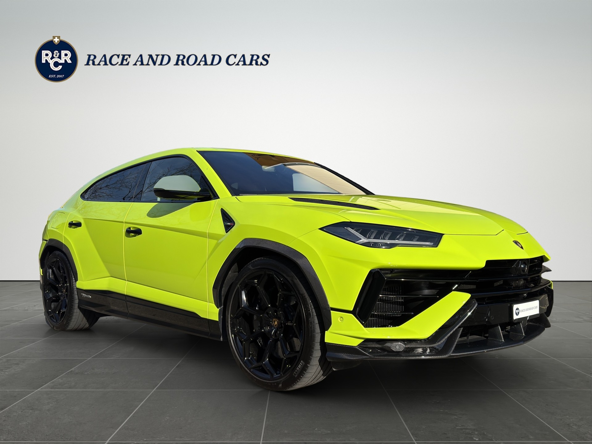 LAMBORGHINI Urus 4.0 Performante-showroom-element-2