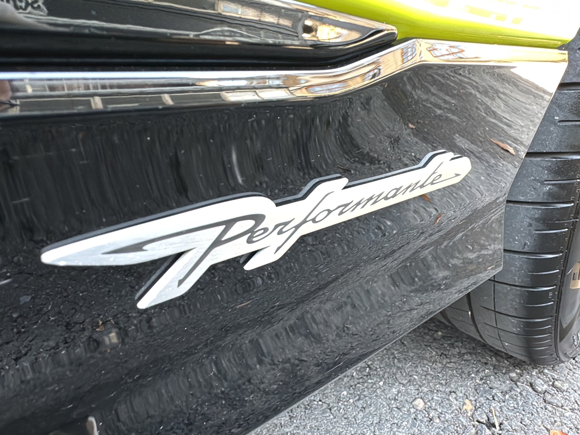 LAMBORGHINI Urus 4.0 Performante-image-29