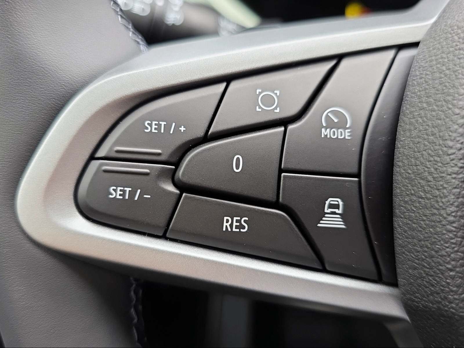 DACIA Duster 1.2 Hybrid Extreme 4WD-image-13
