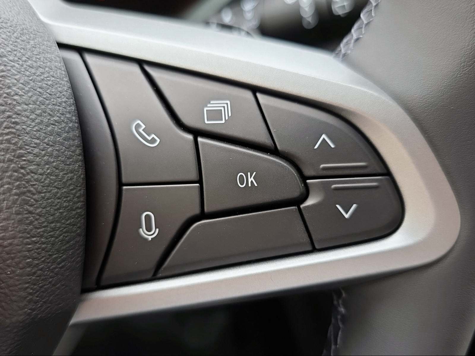DACIA Duster 1.2 Hybrid Extreme 4WD-image-12