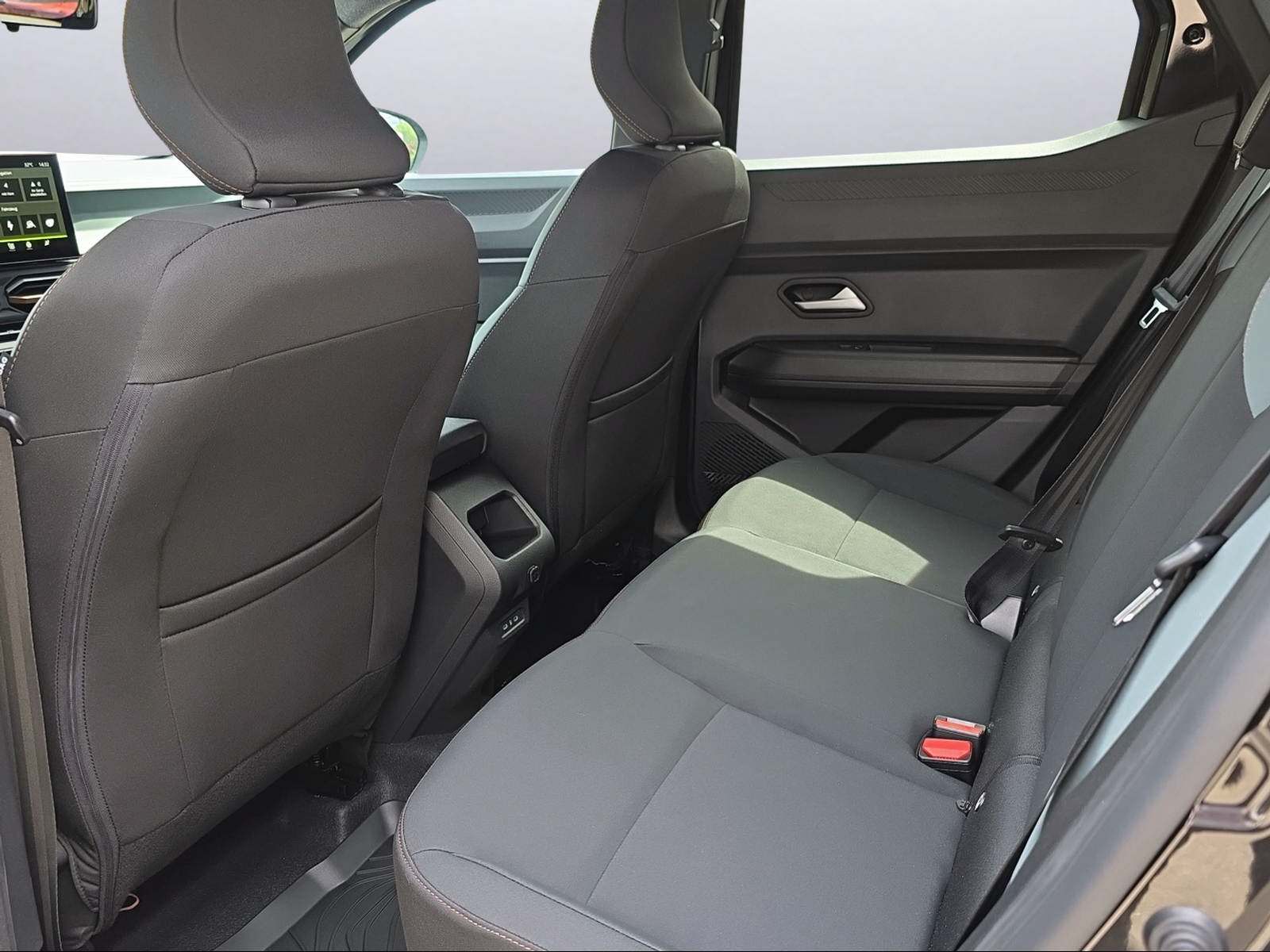 DACIA Duster 1.2 Hybrid Extreme 4WD-image-6