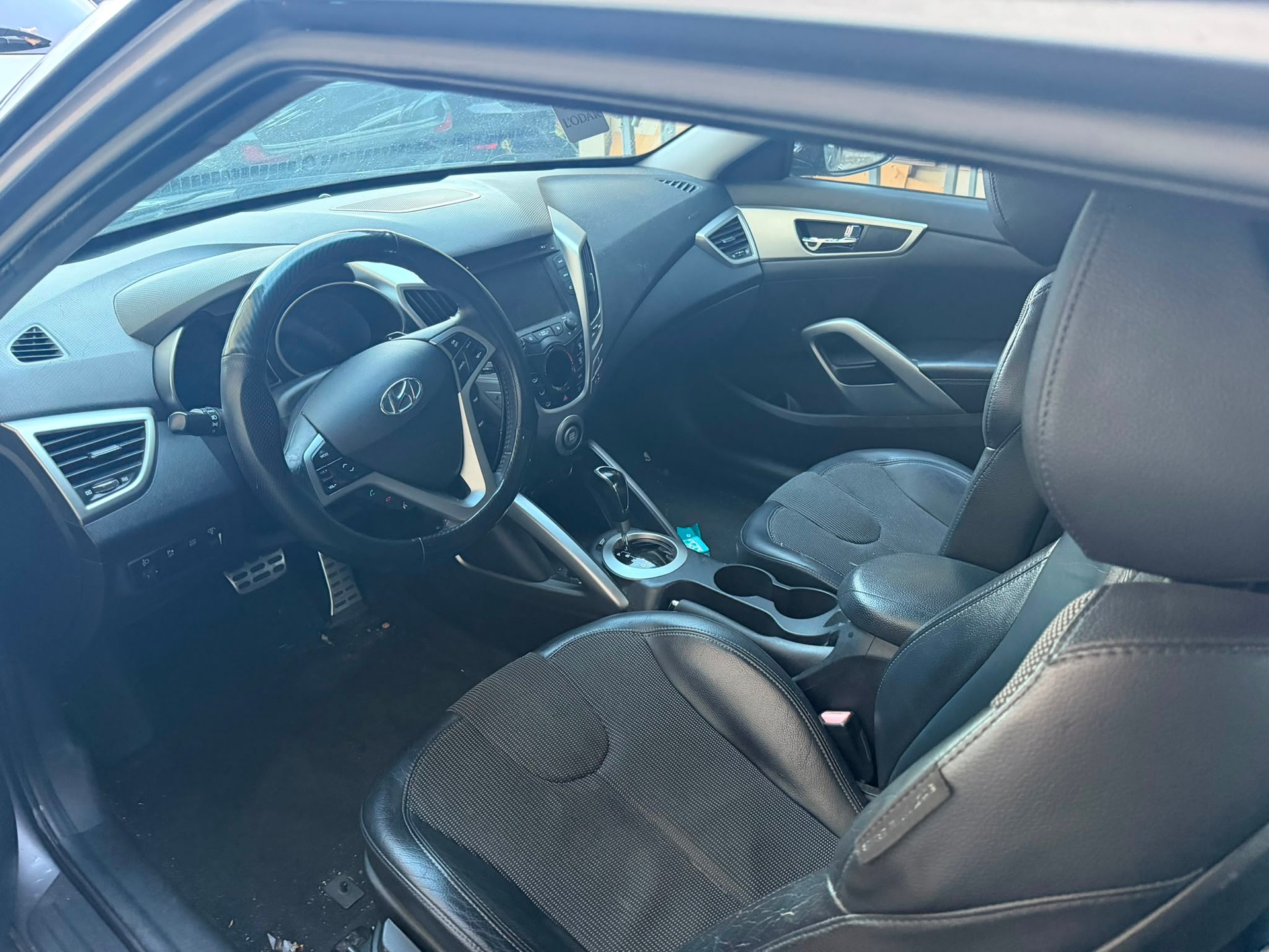 HYUNDAI Veloster 1.6 GDI-image-6